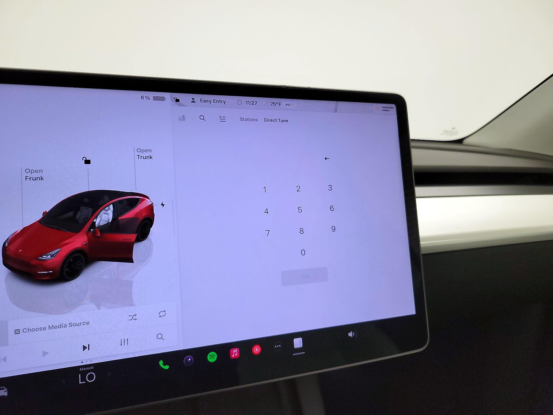 Thumbnail: 2022 Tesla Model Y - 15