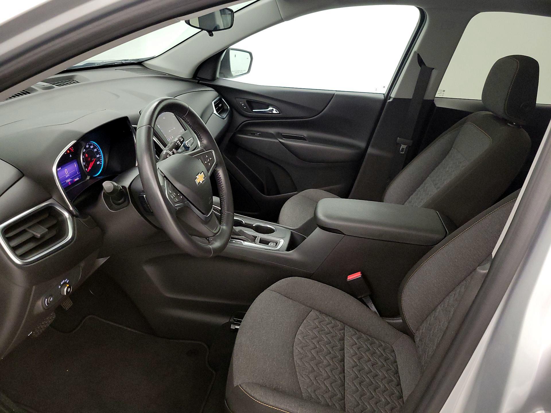 Thumbnail: 2022 Chevrolet Equinox - 11