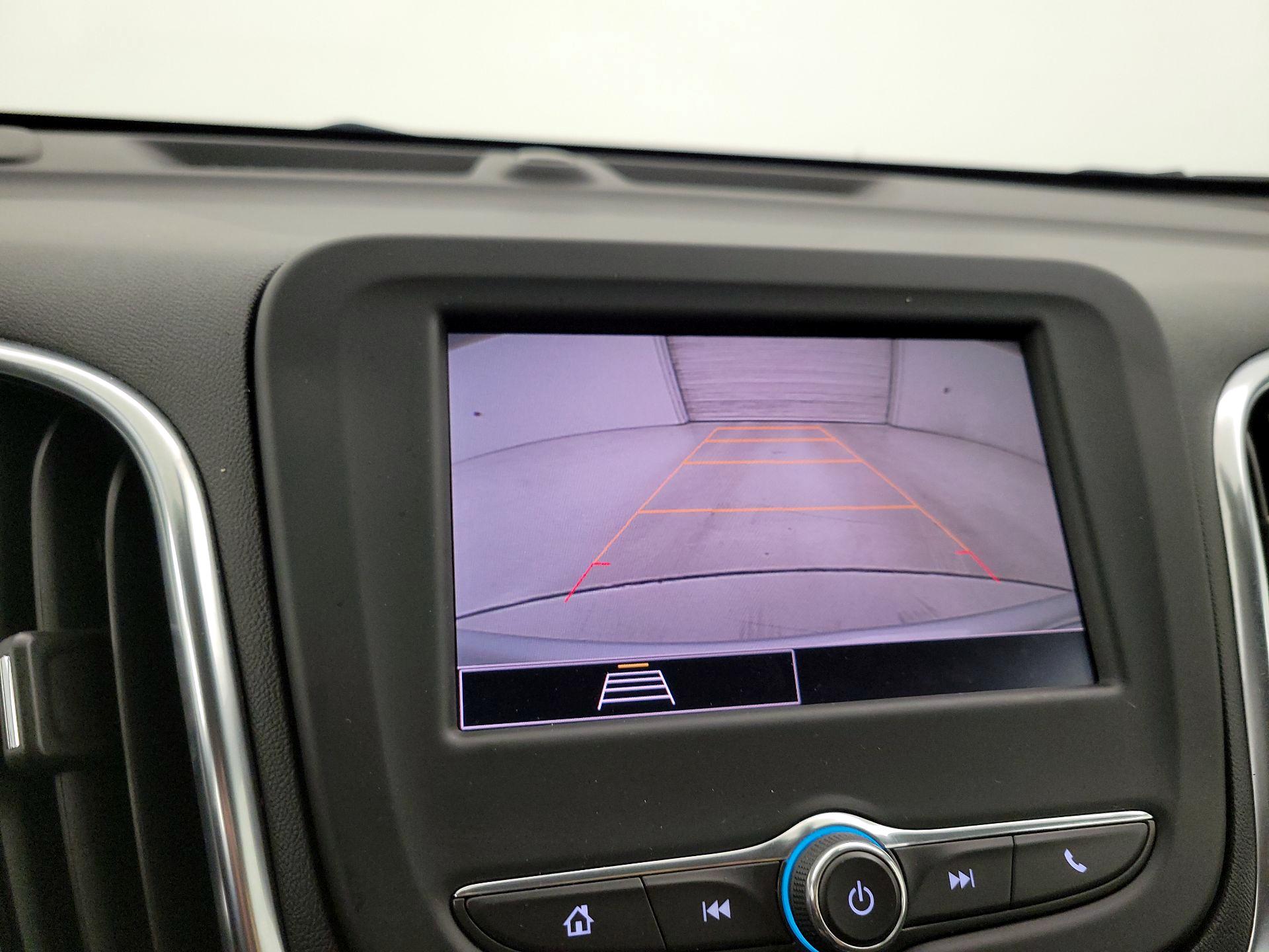 Thumbnail: 2022 Chevrolet Equinox - 14