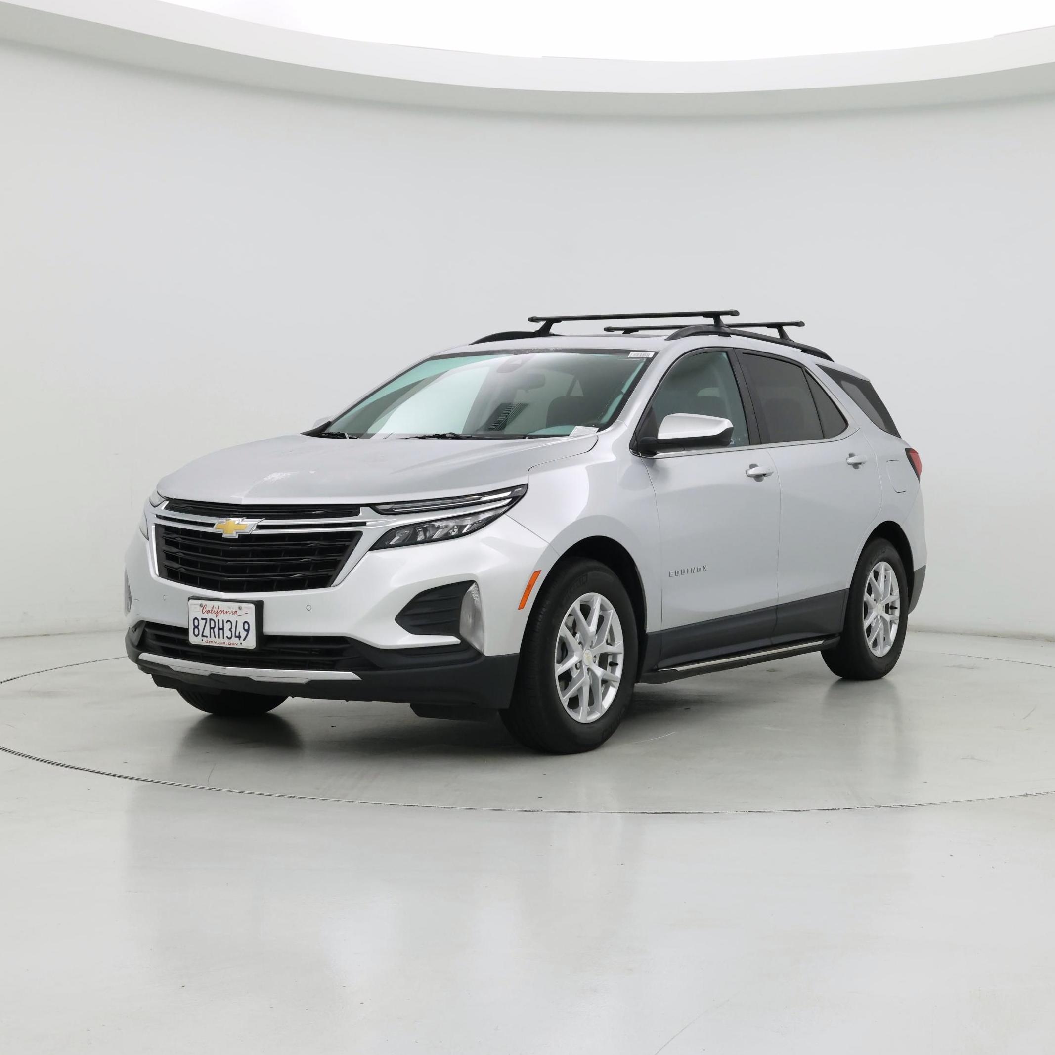 Thumbnail: 2022 Chevrolet Equinox - 4