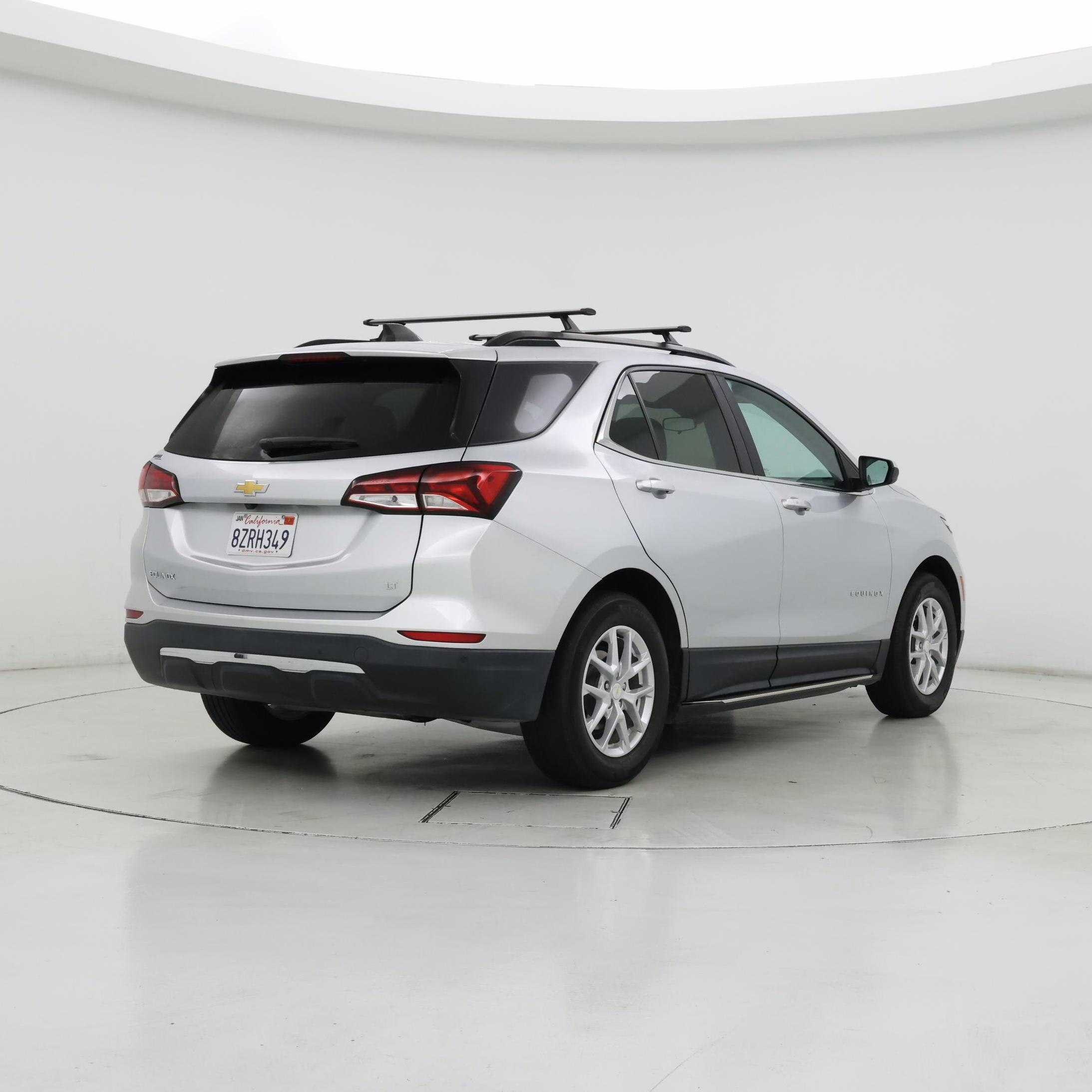 Thumbnail: 2022 Chevrolet Equinox - 8