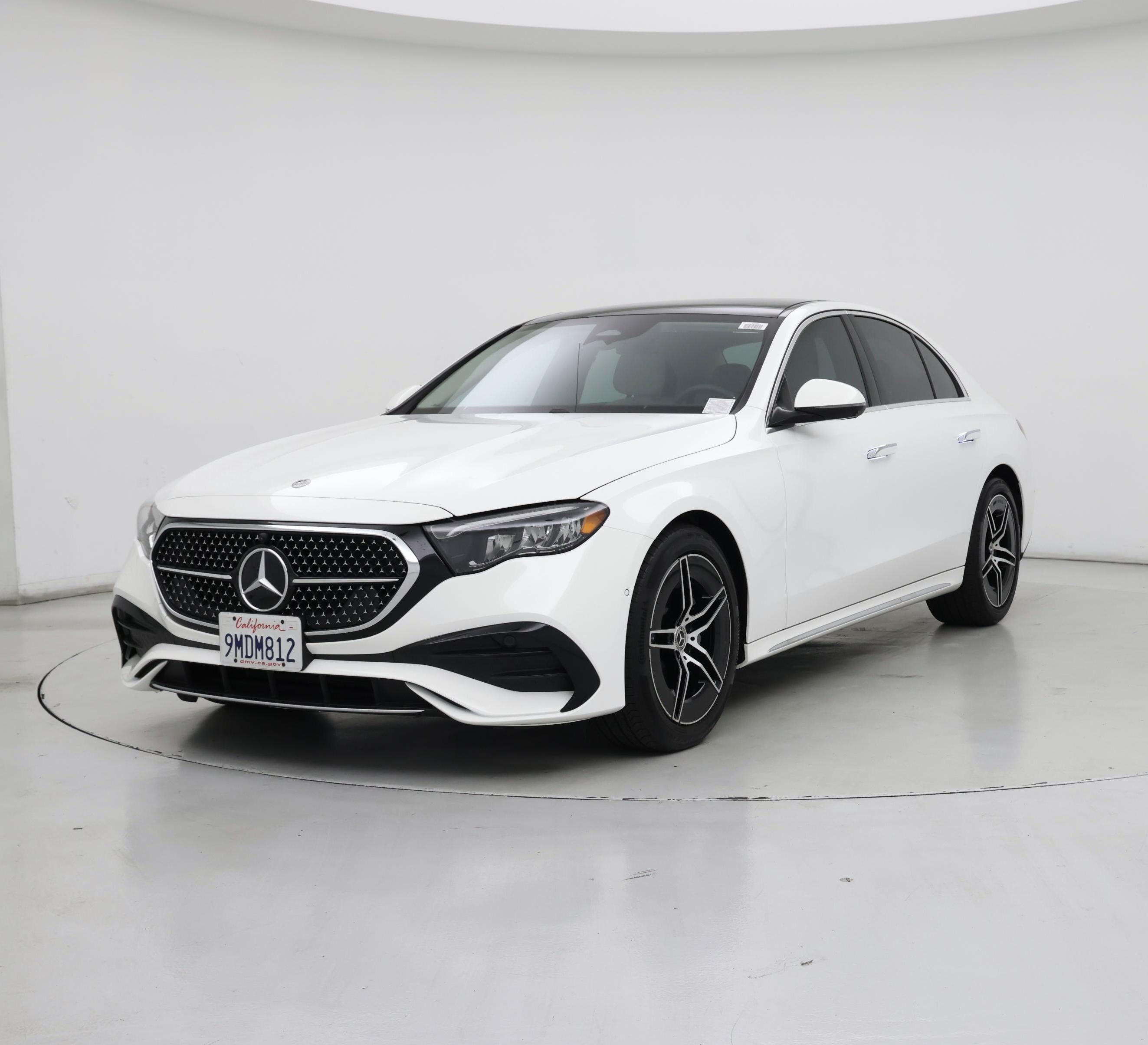 Thumbnail: 2024 Mercedes-Benz E-Class - 4