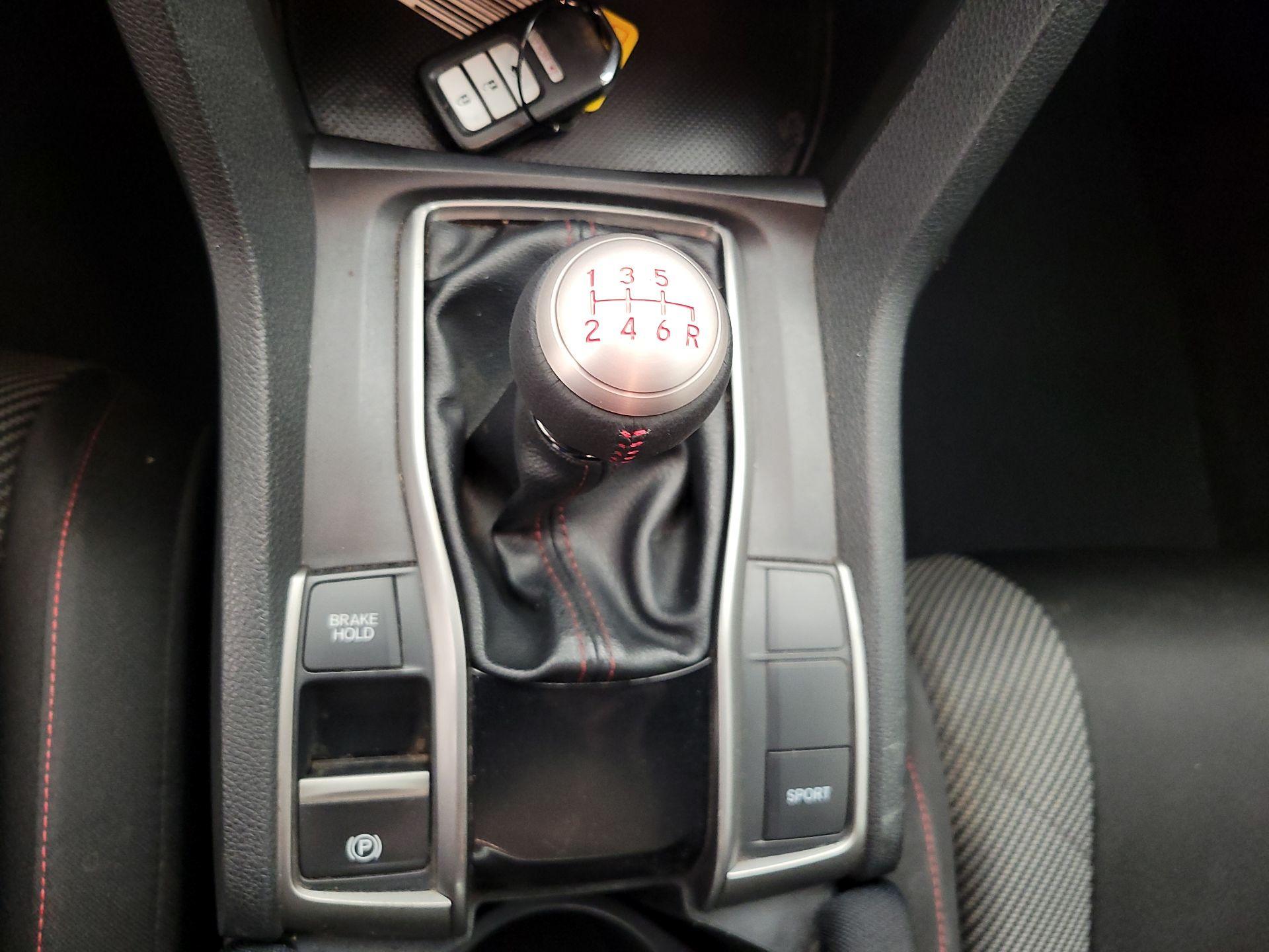Thumbnail: 2018 Honda Civic - 17