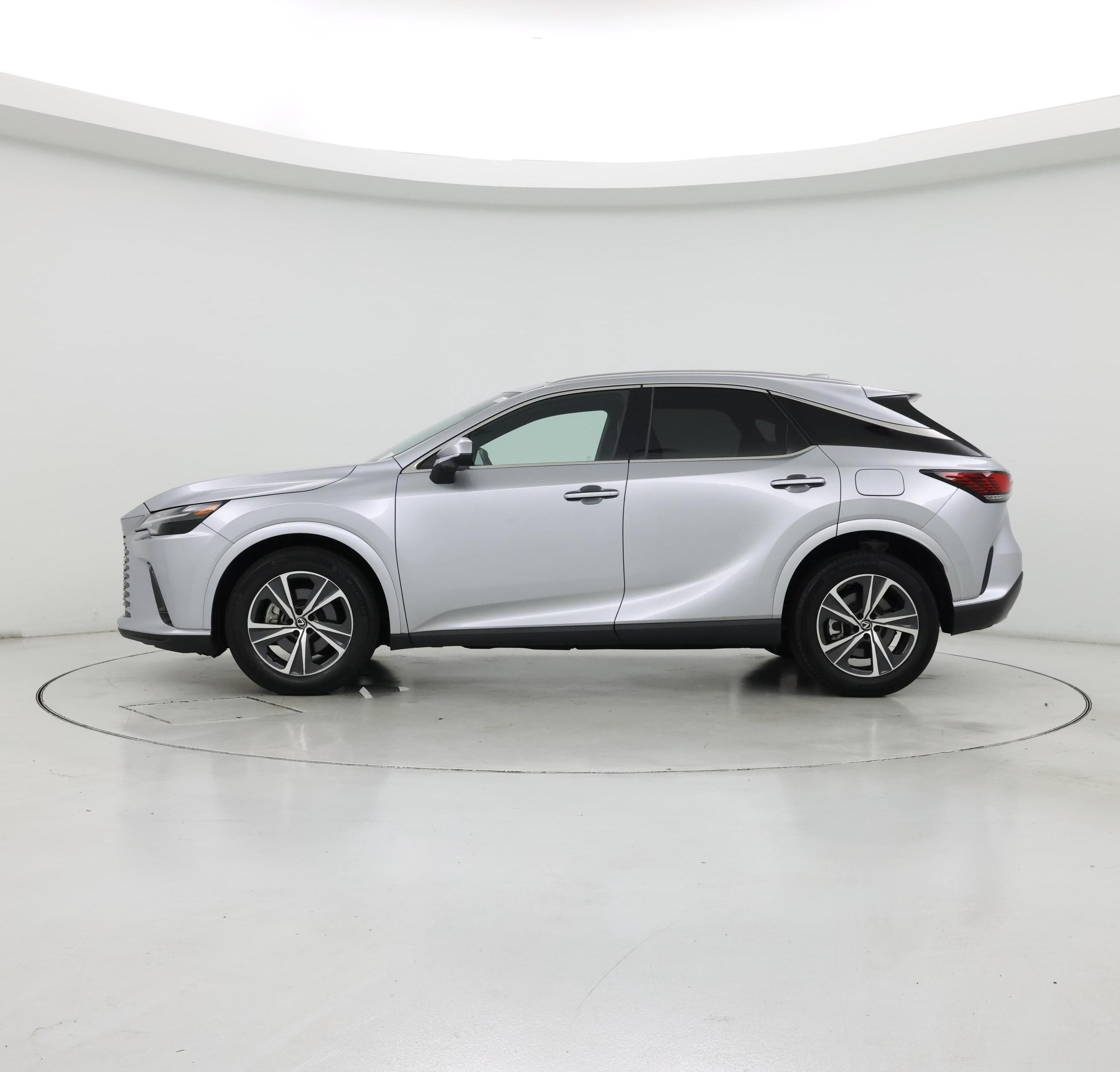Thumbnail: 2023 Lexus RX - 3