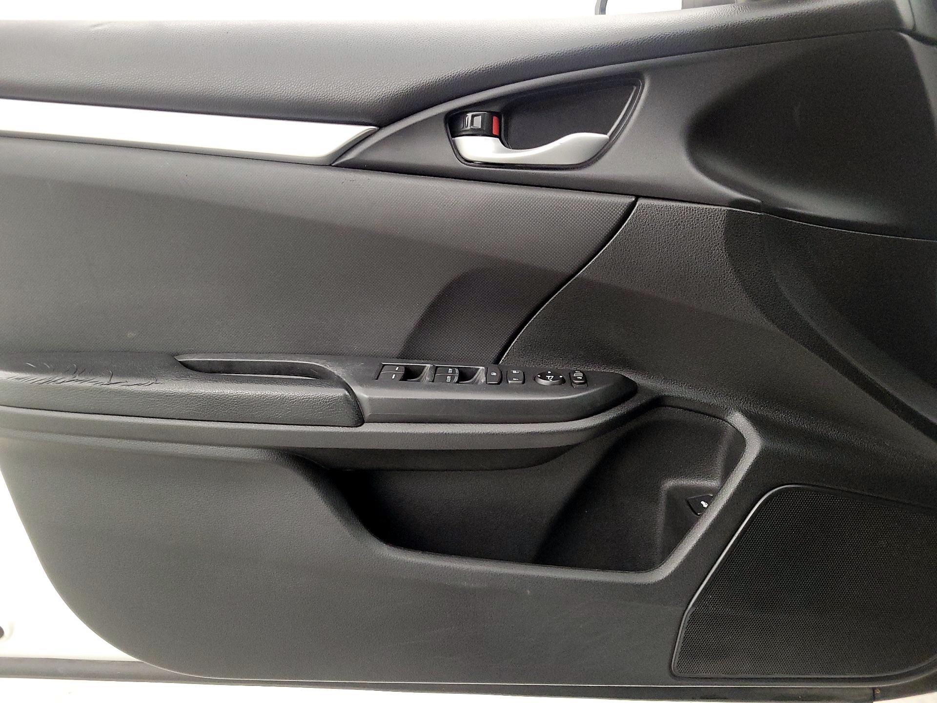 Thumbnail: 2019 Honda Civic - 12