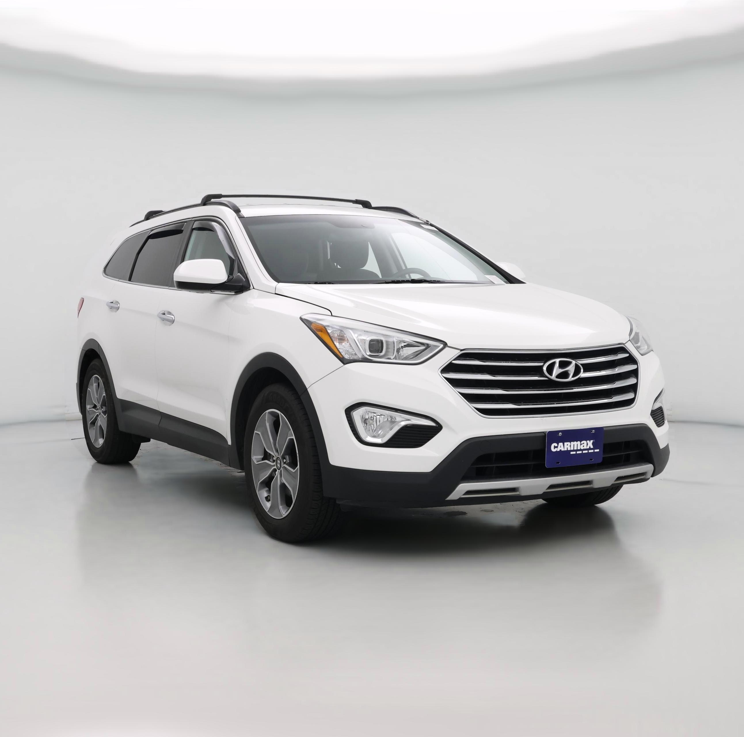 Thumbnail: 2016 Hyundai Santa Fe - 1
