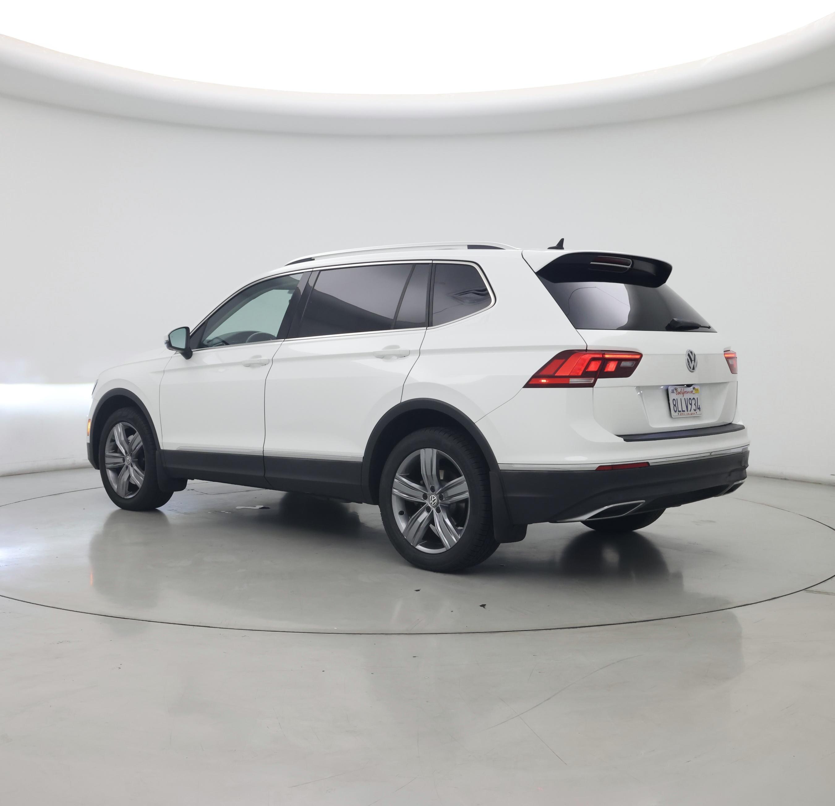 Thumbnail: 2018 Volkswagen Tiguan - 2