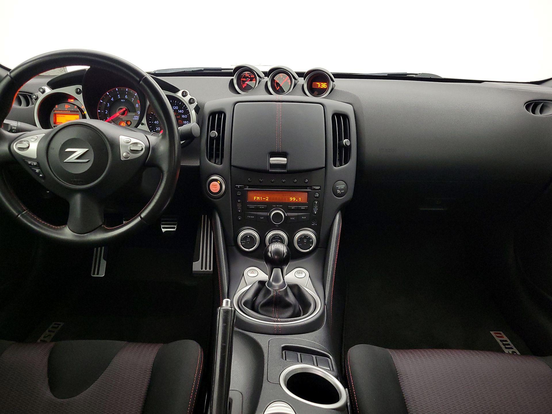 Thumbnail: 2013 Nissan Z - 9