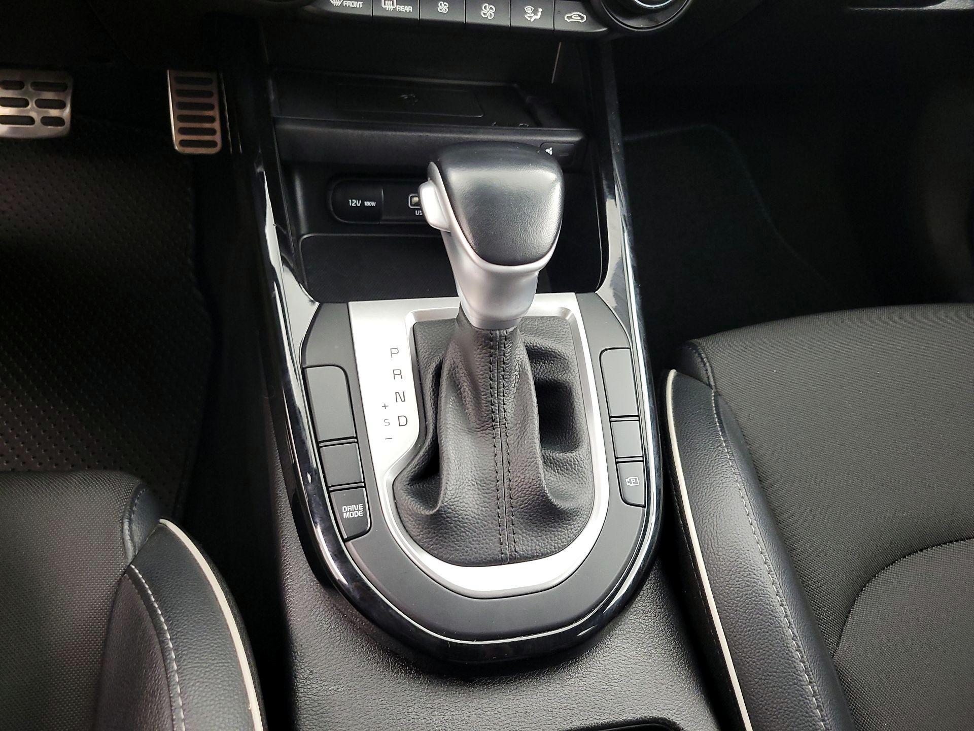 Thumbnail: 2023 Kia Forte - 18