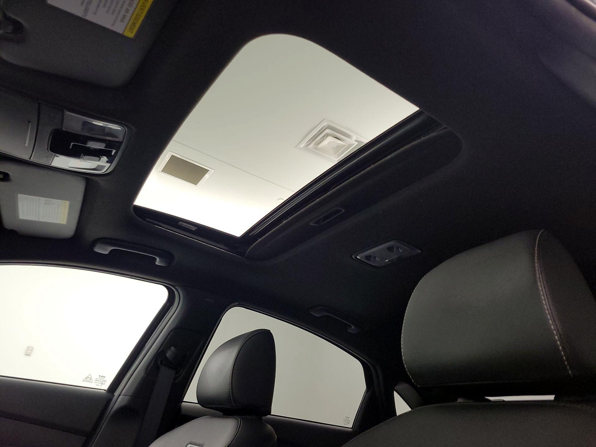 Thumbnail: 2023 Kia Forte - 20