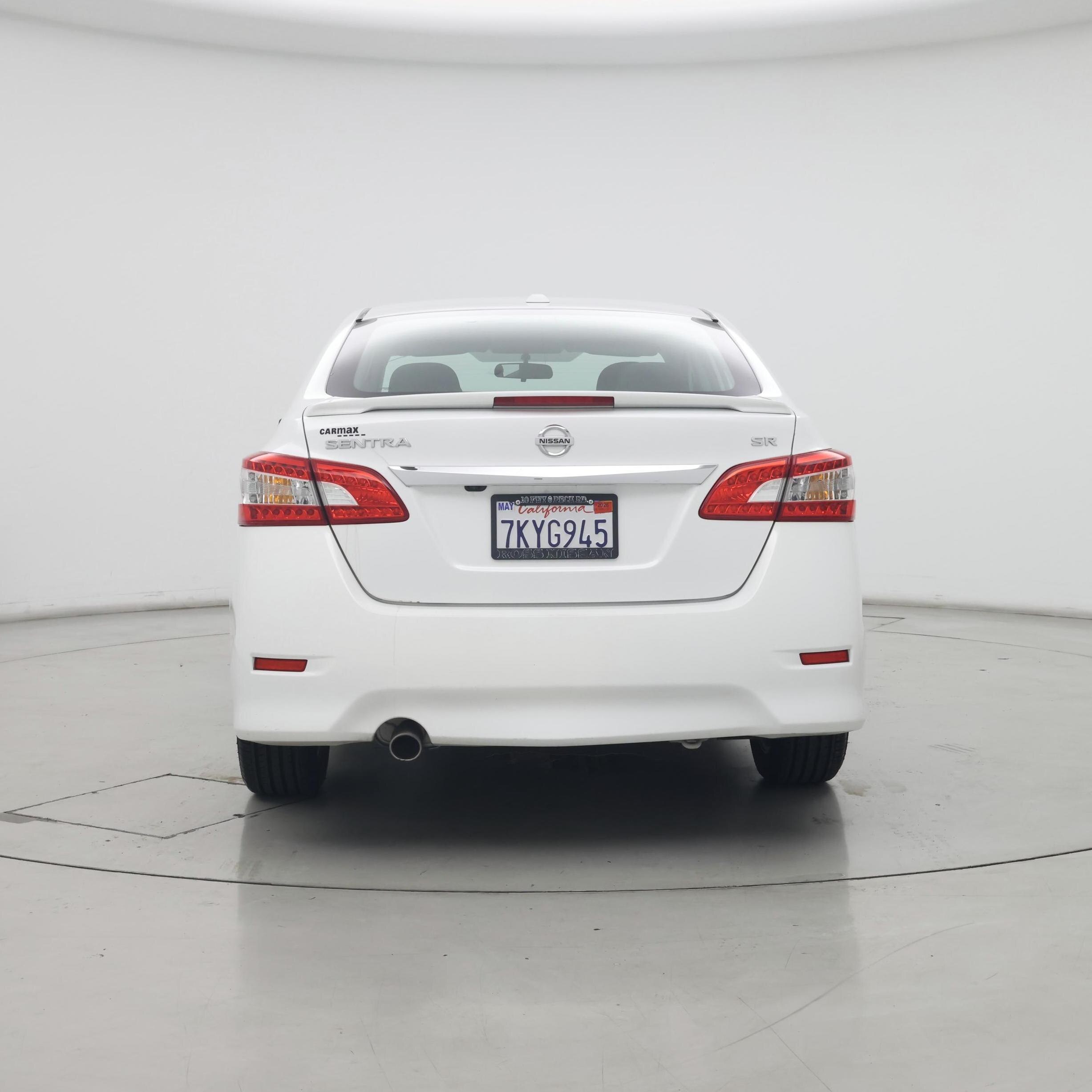 Thumbnail: 2015 Nissan Sentra - 6