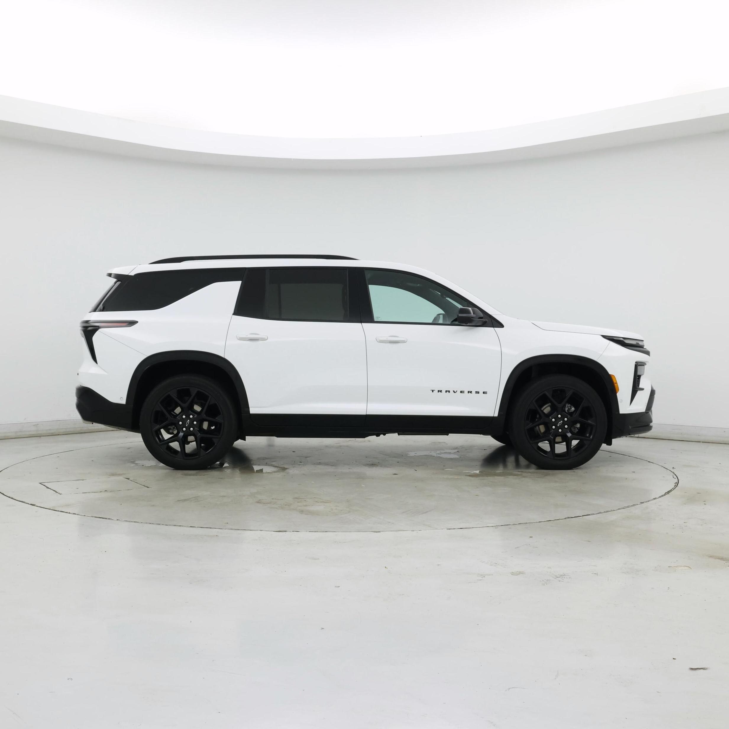 Thumbnail: 2024 Chevrolet Traverse - 7