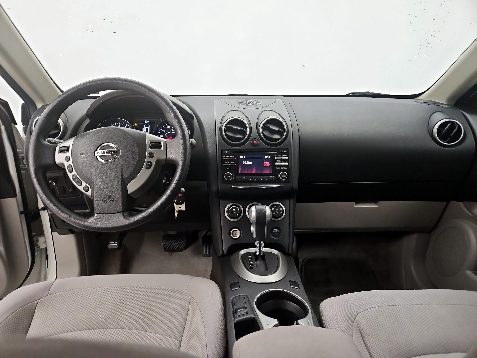 Thumbnail: 2015 Nissan Rogue - 9