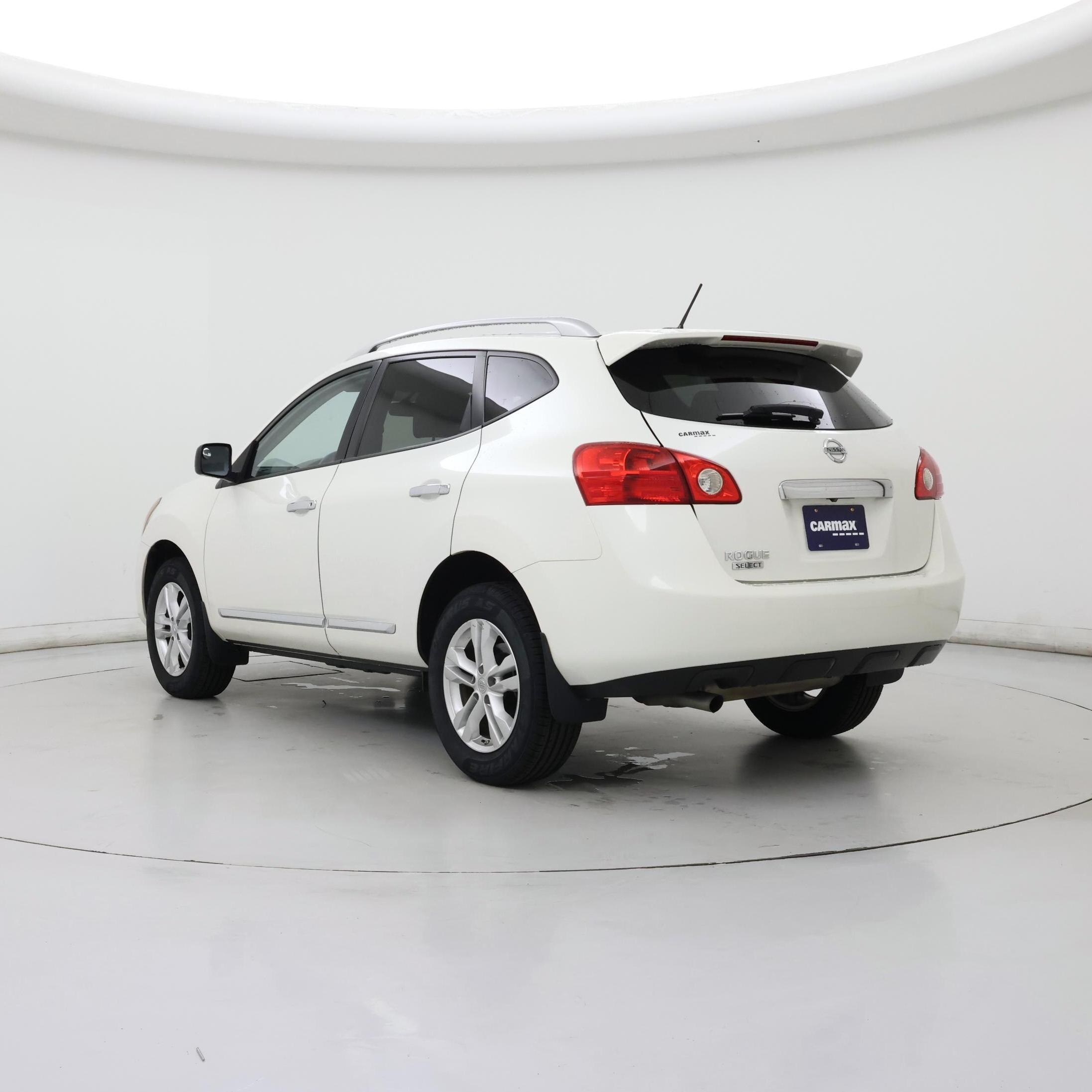 Thumbnail: 2015 Nissan Rogue - 2