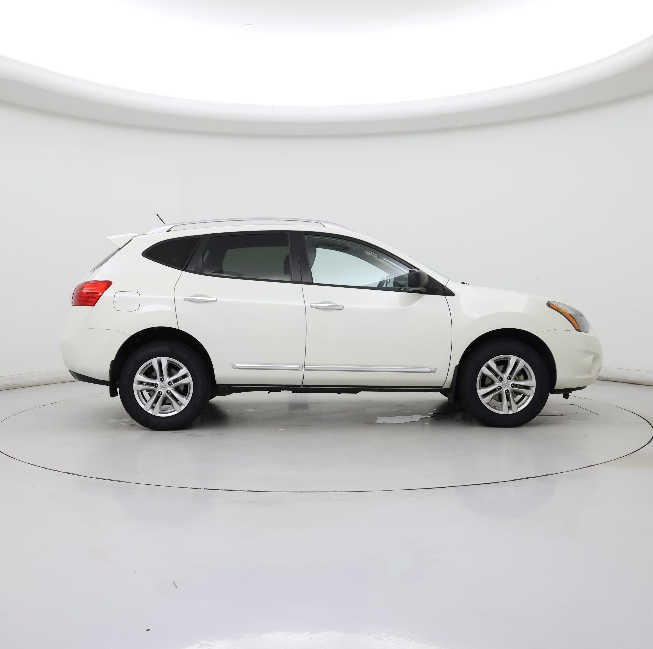 Thumbnail: 2015 Nissan Rogue - 7
