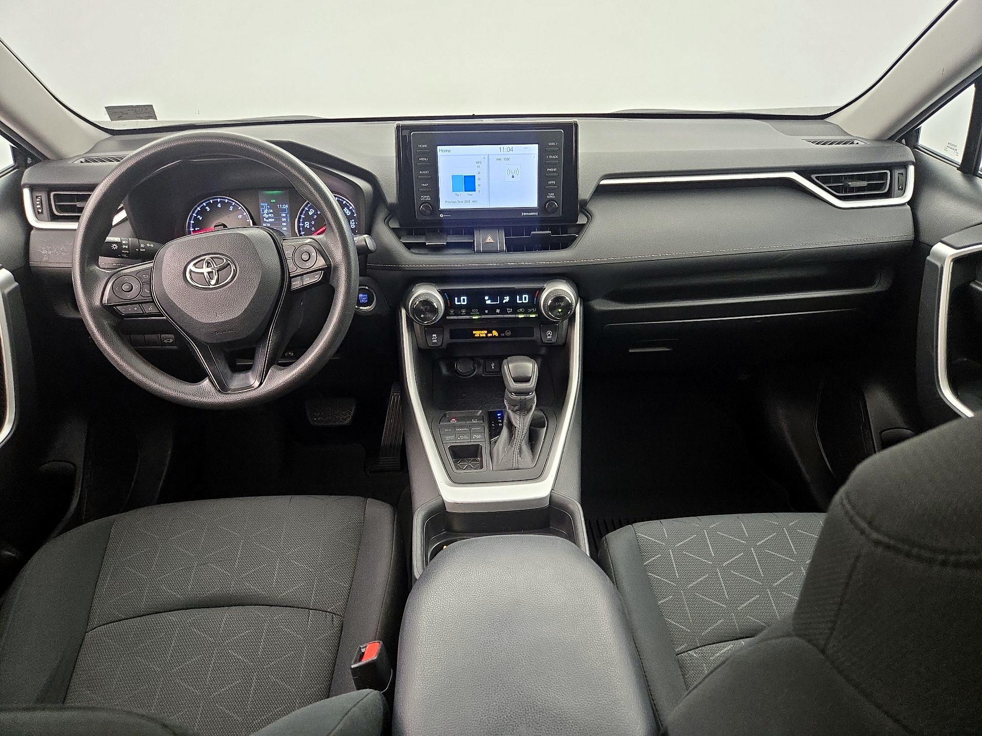 Thumbnail: 2021 Toyota RAV4 - 9