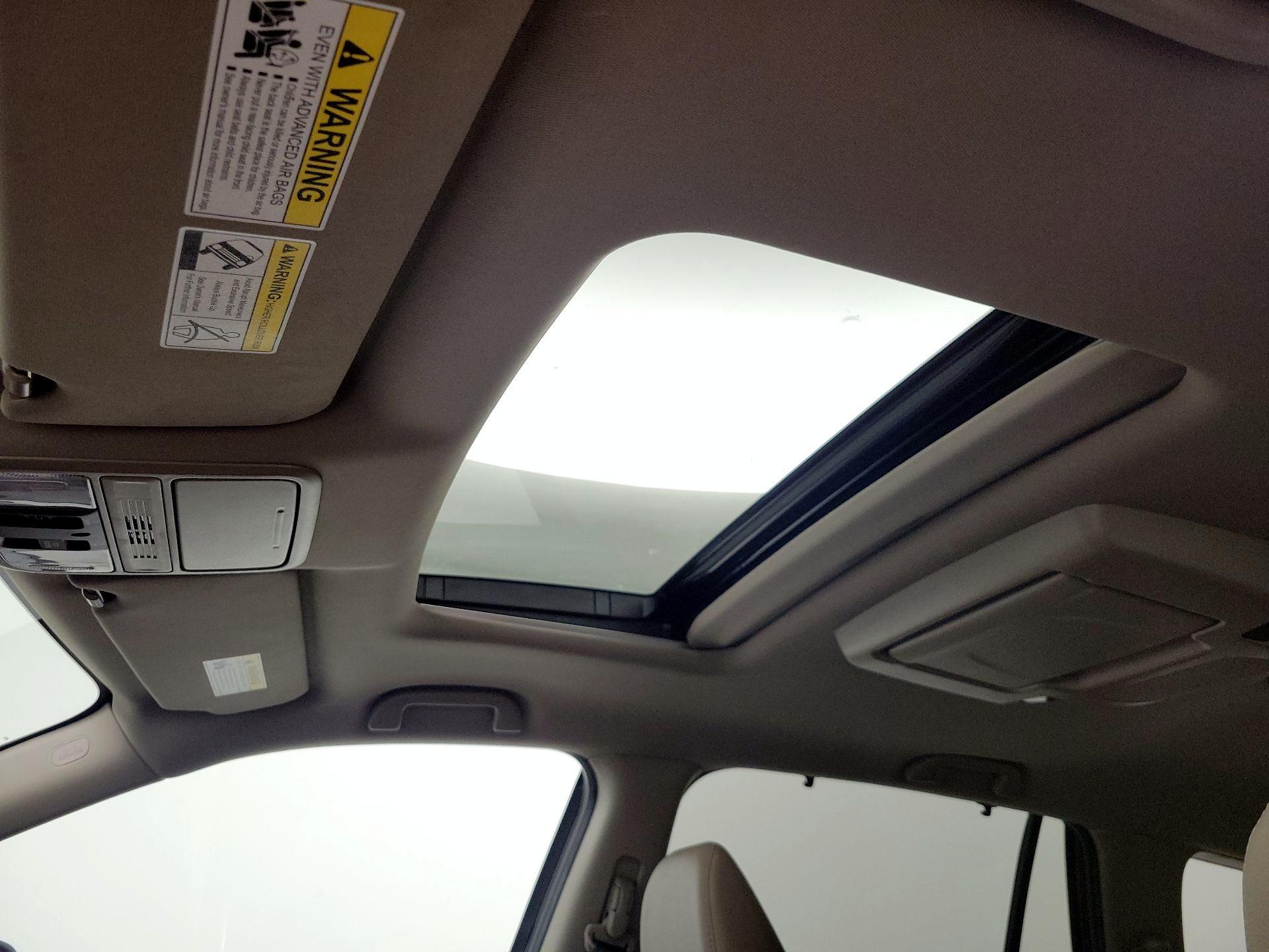 Thumbnail: 2020 Honda Pilot - 20
