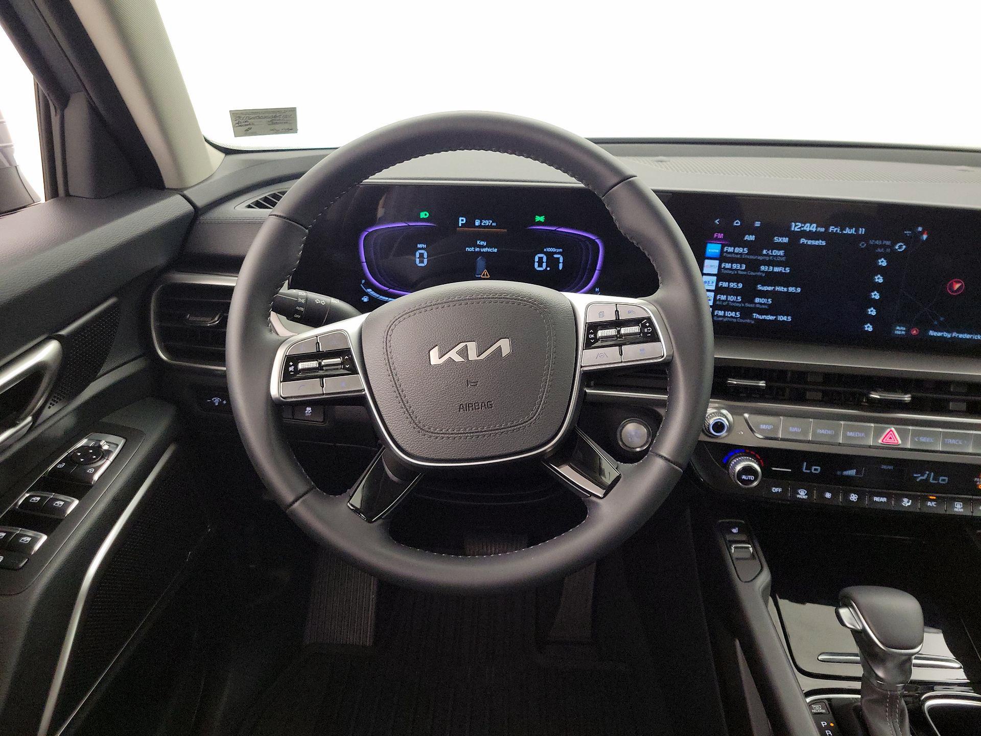 Thumbnail: 2025 Kia Telluride - 10