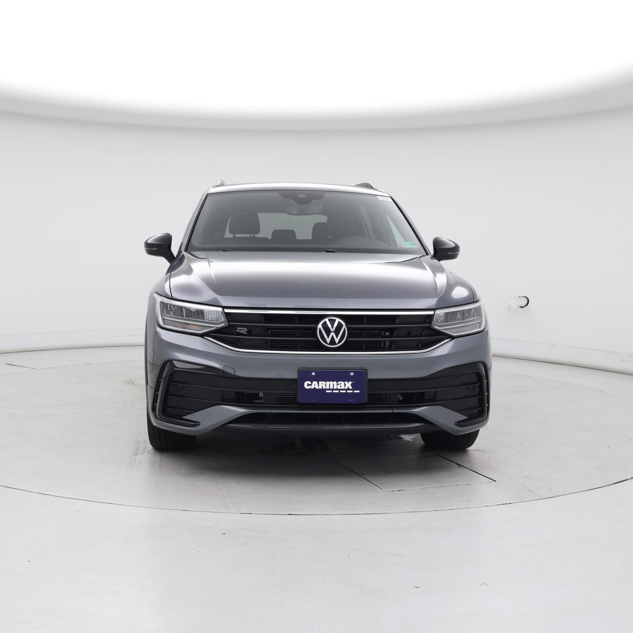 Thumbnail: 2023 Volkswagen Tiguan - 5