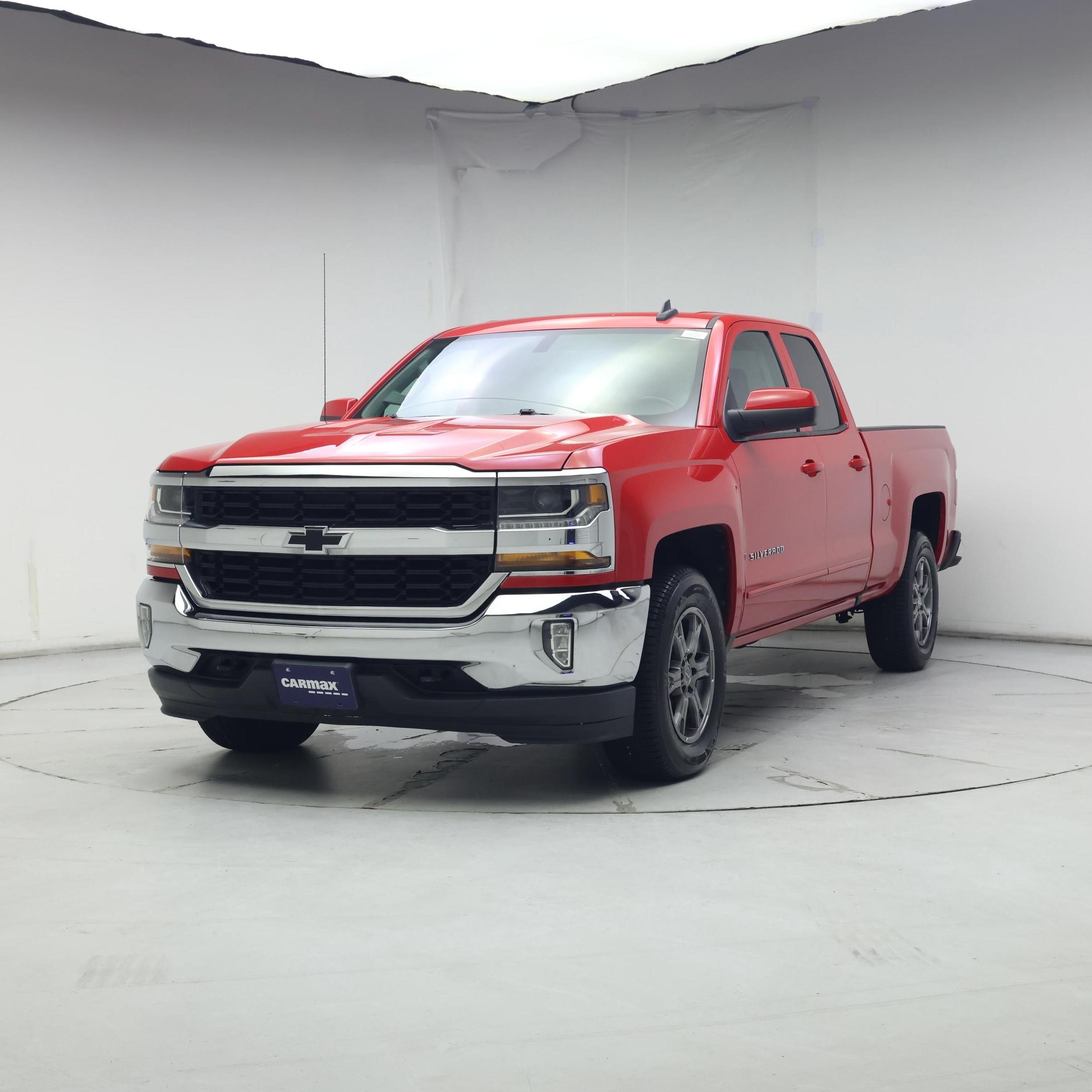 Thumbnail: 2017 Chevrolet Silverado 1500 - 4