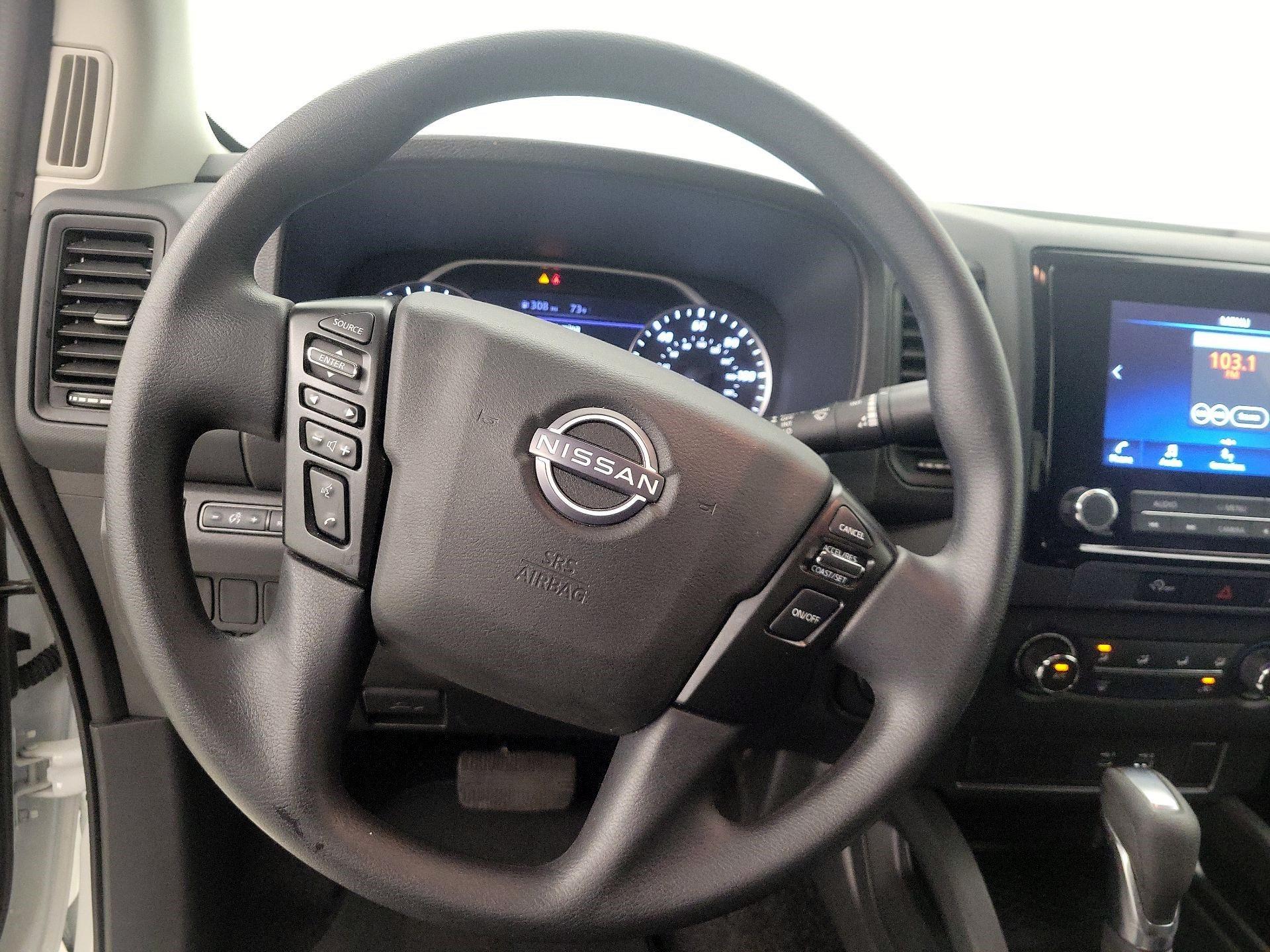 Thumbnail: 2024 Nissan Frontier - 10