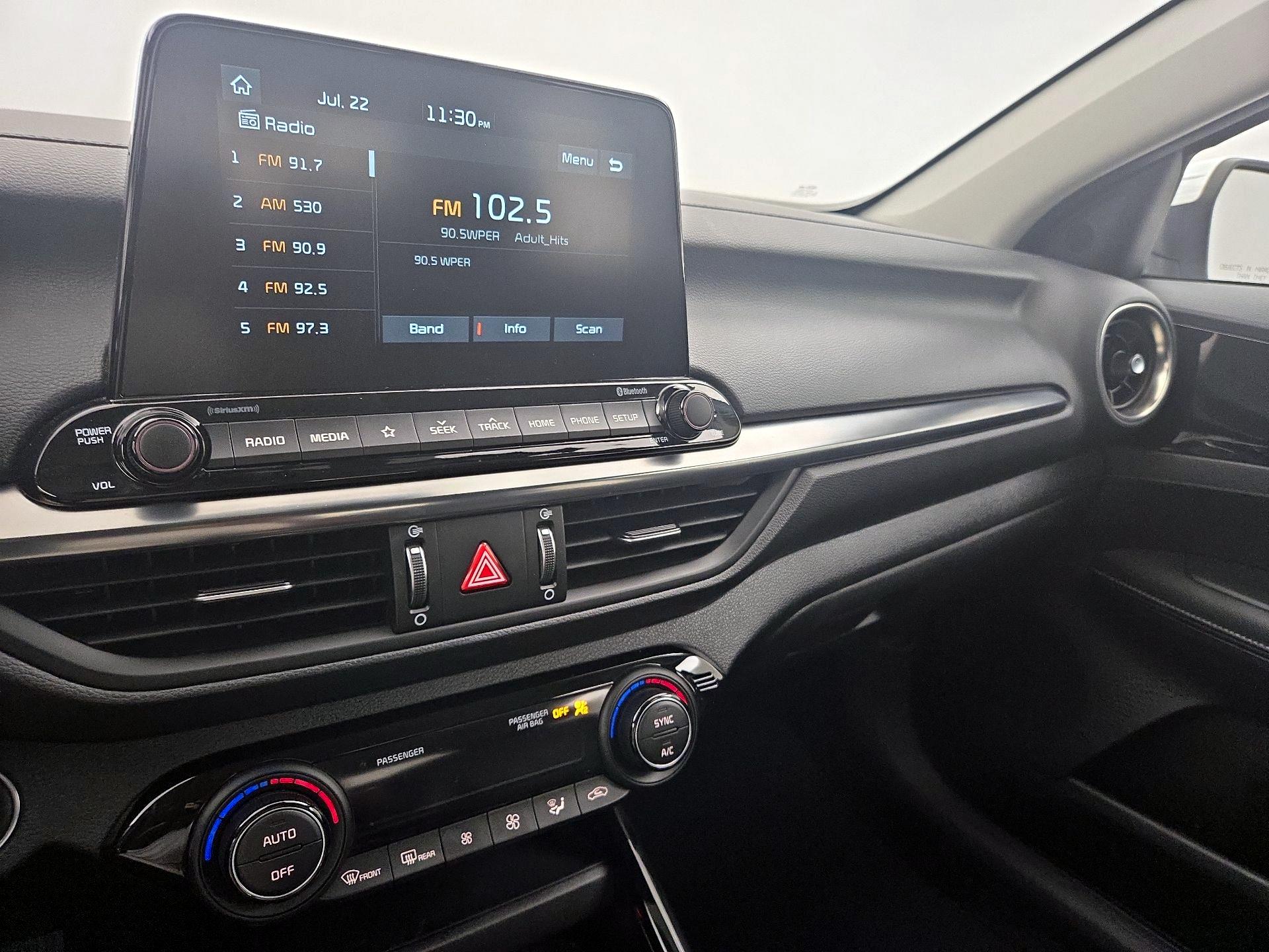 Thumbnail: 2019 Kia Forte - 15