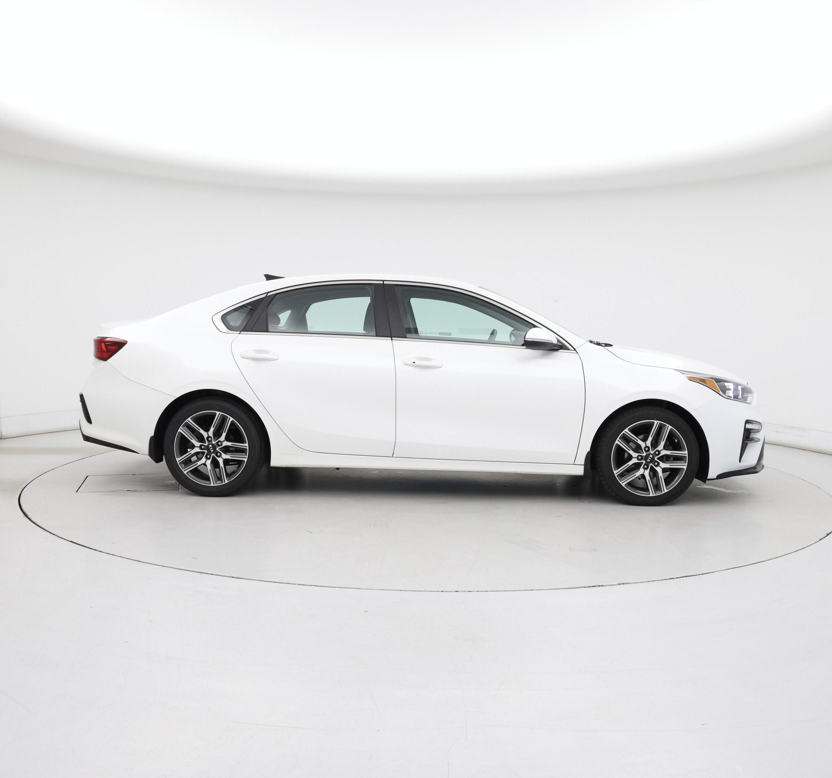Thumbnail: 2019 Kia Forte - 7