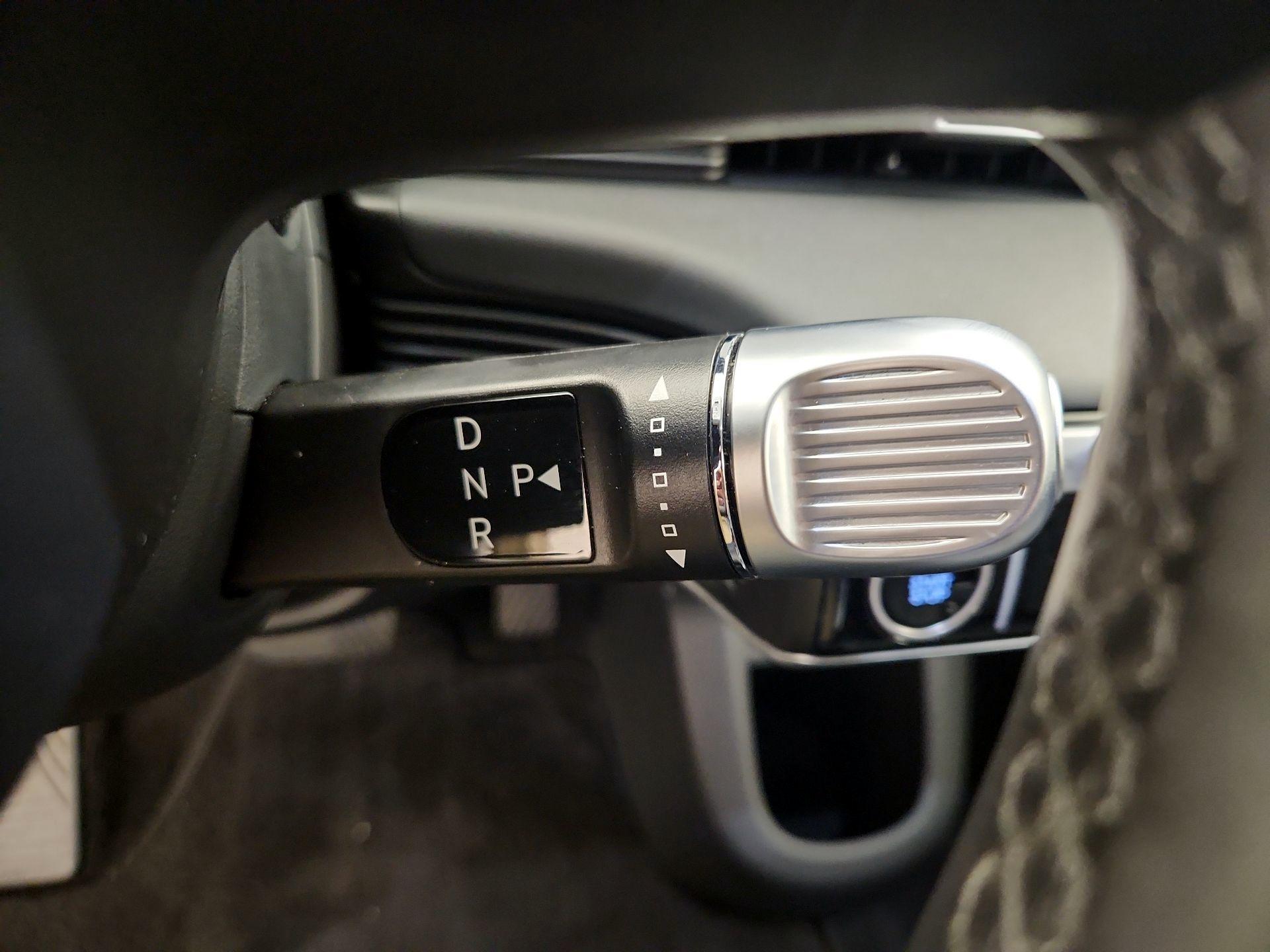 Thumbnail: 2023 Hyundai Ioniq 5 - 18