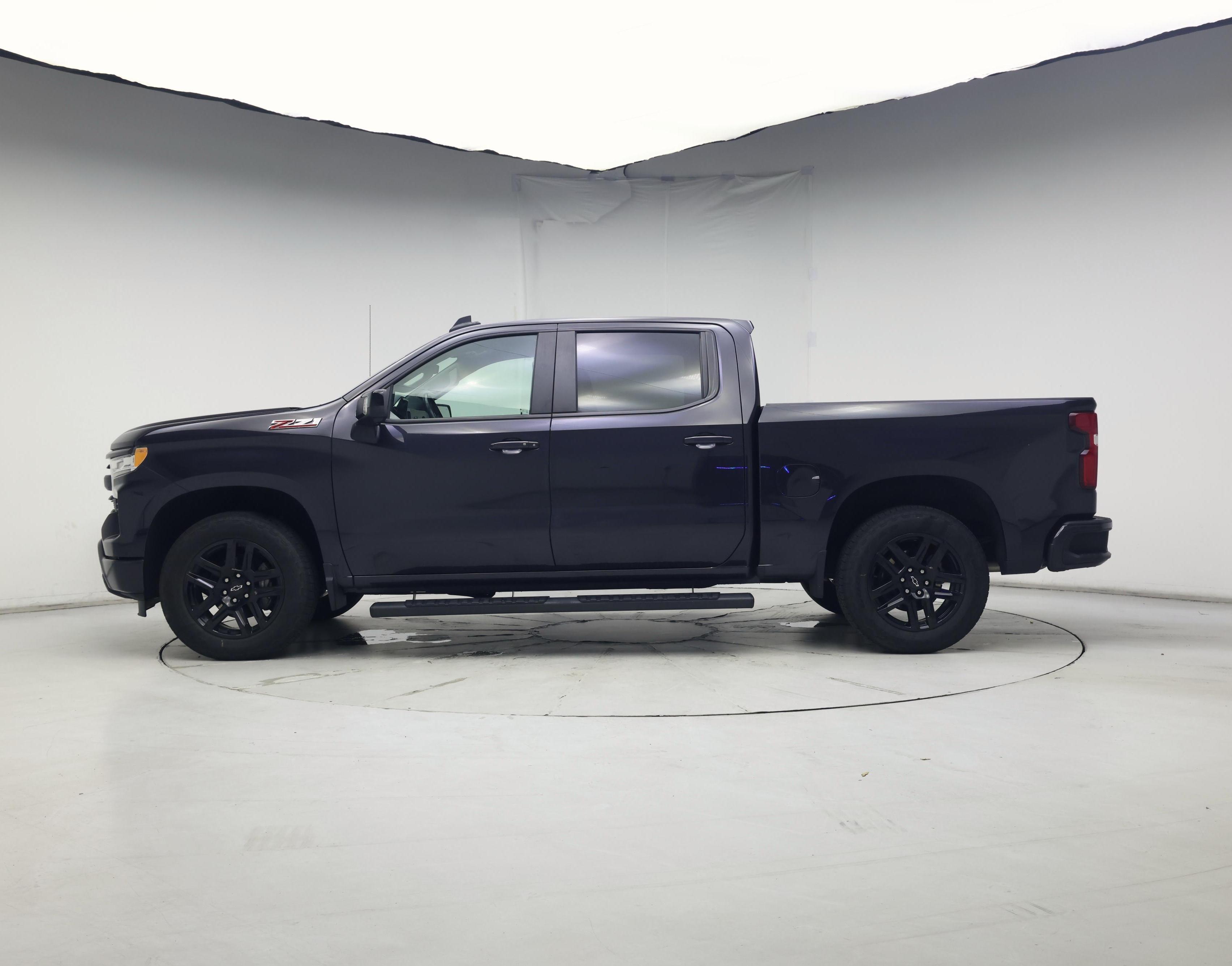 Thumbnail: 2023 Chevrolet Silverado 1500 - 3