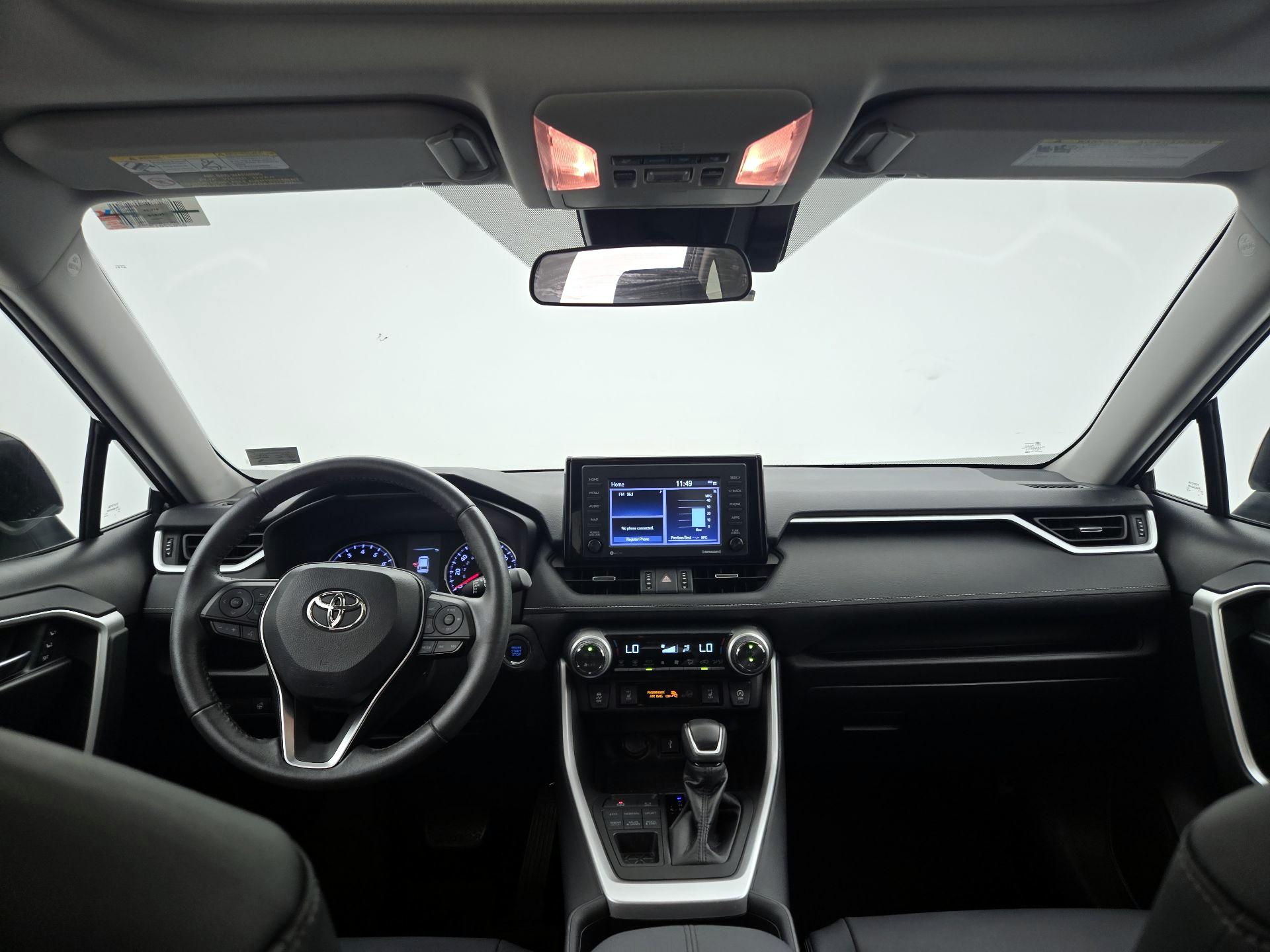 Thumbnail: 2021 Toyota RAV4 - 9