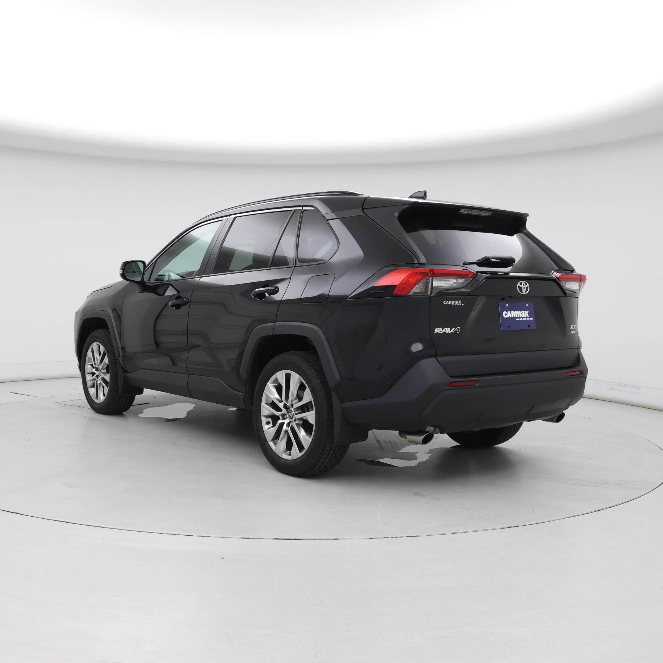 Thumbnail: 2021 Toyota RAV4 - 2