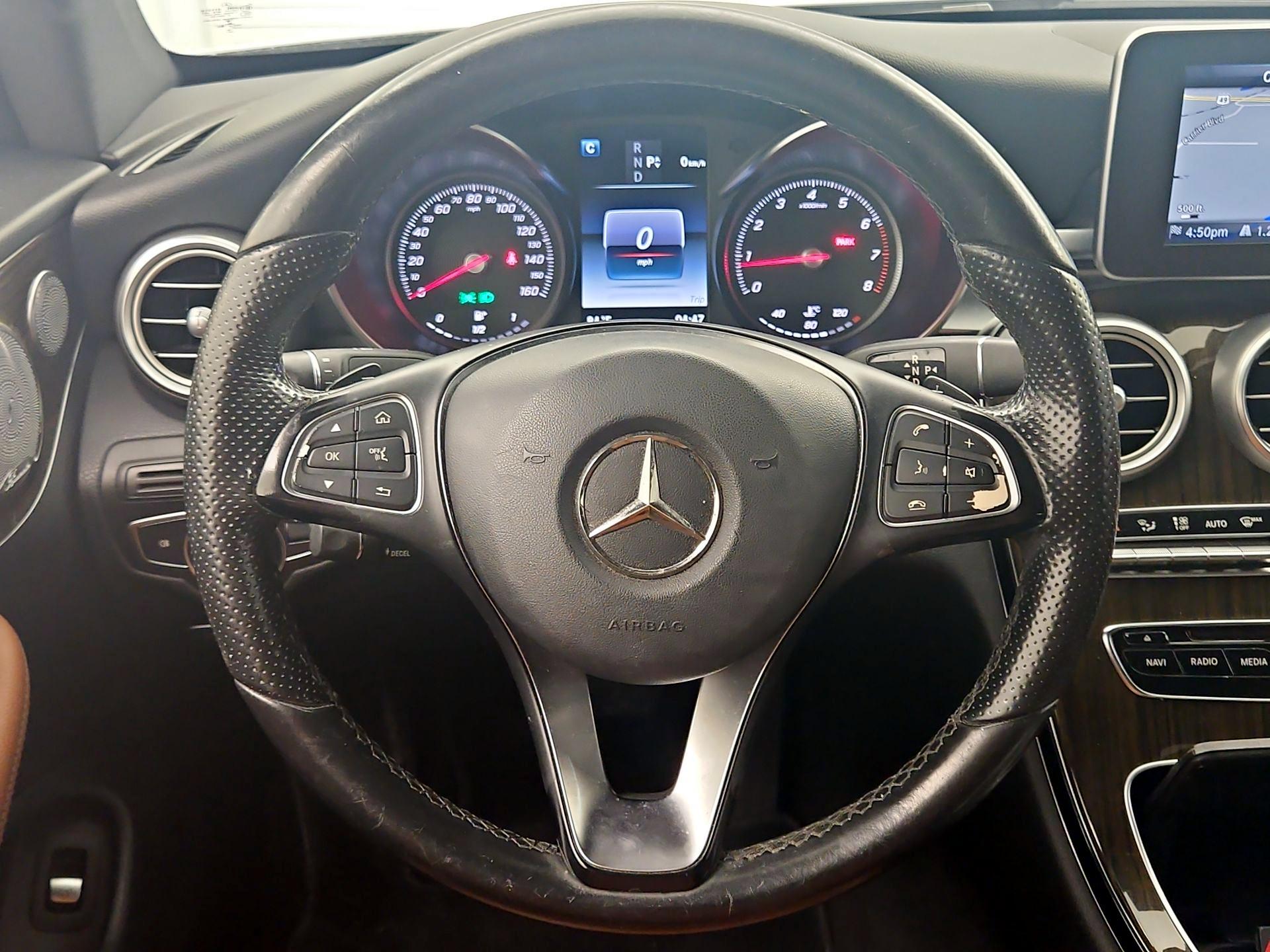 Thumbnail: 2017 Mercedes-Benz C-Class - 10