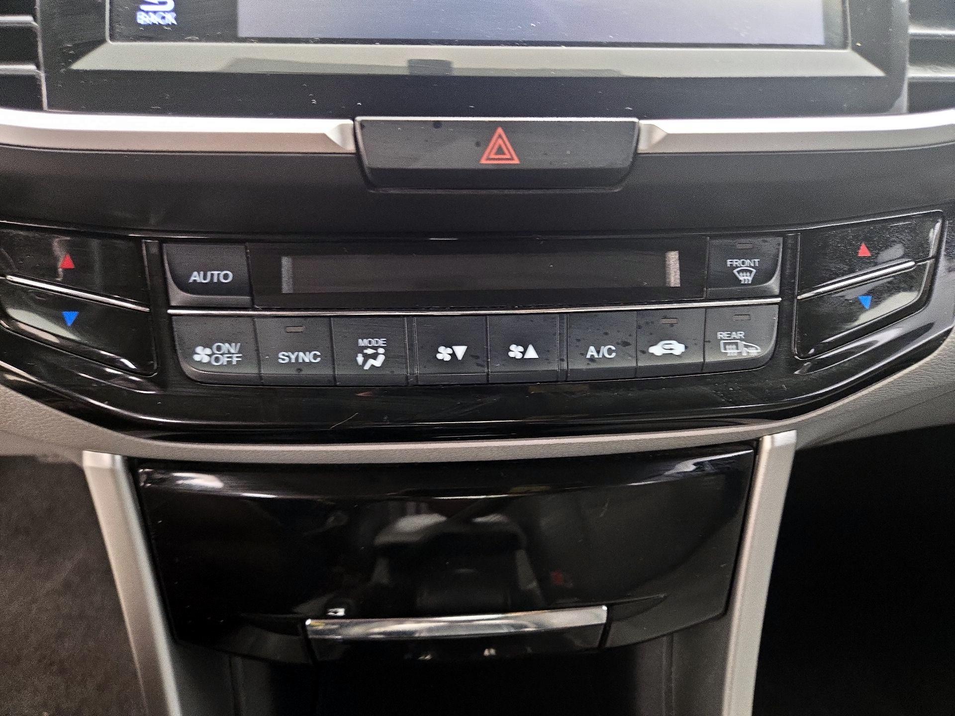 Thumbnail: 2017 Honda Accord - 16