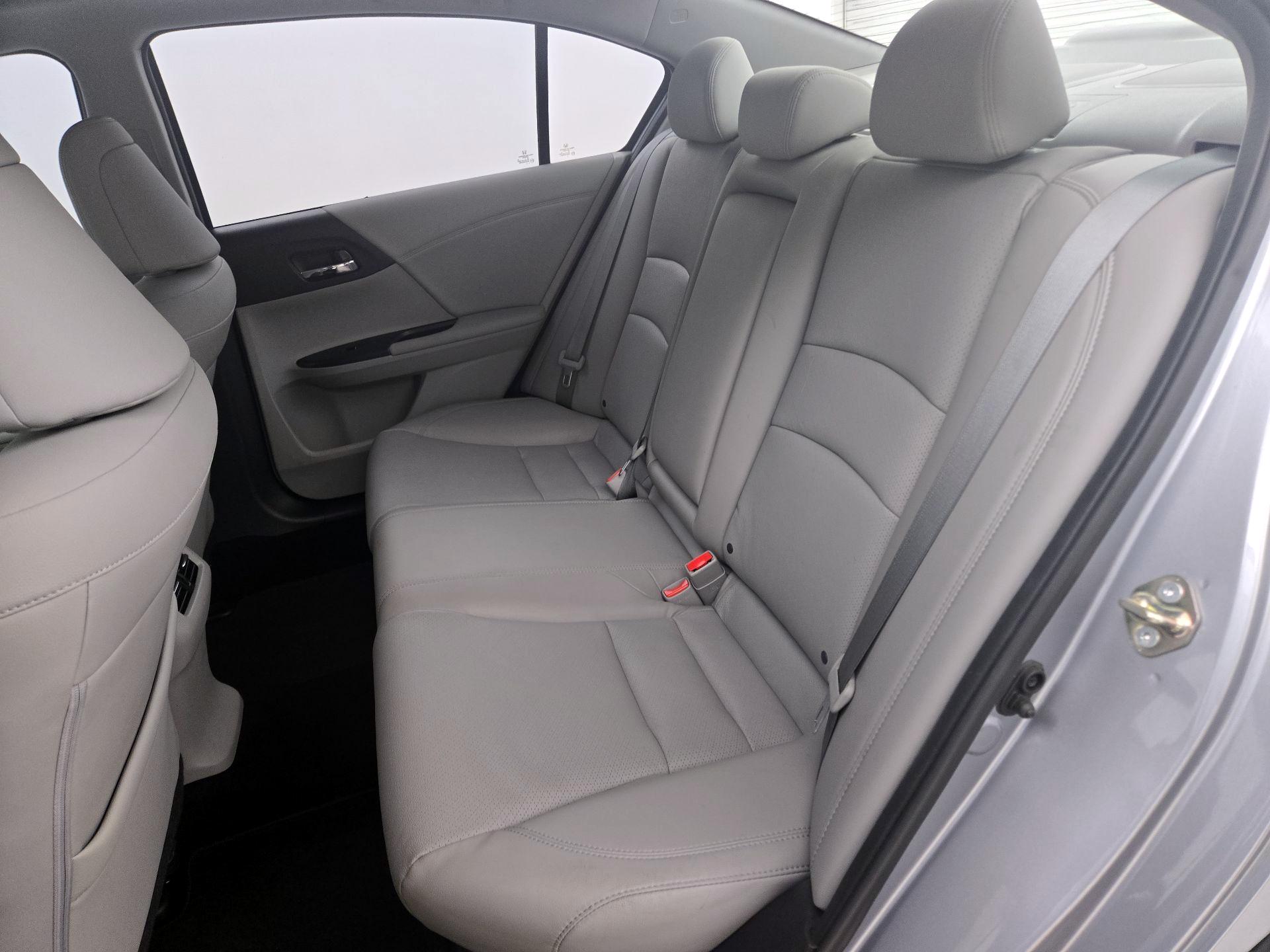Thumbnail: 2017 Honda Accord - 20