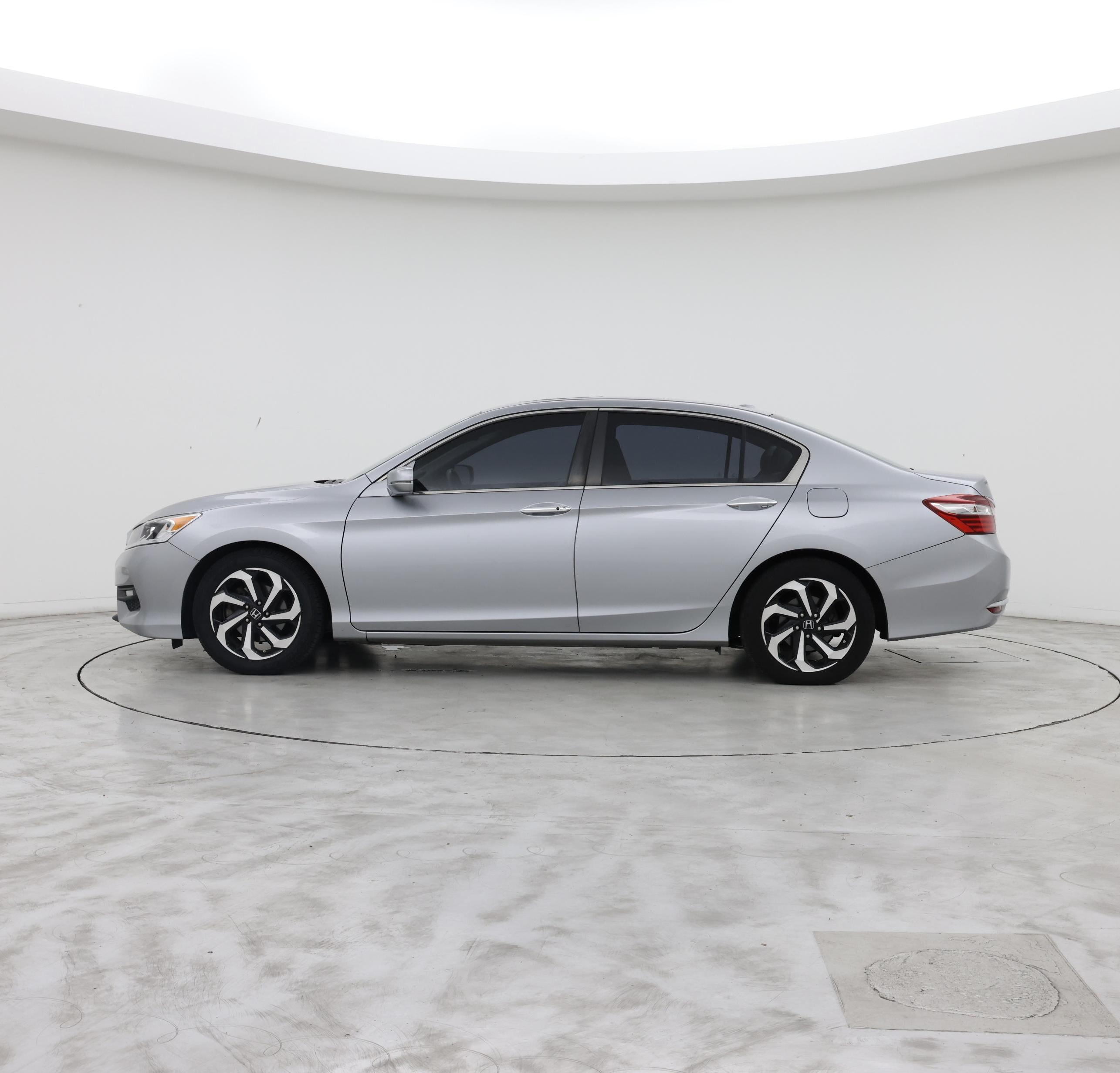 Thumbnail: 2017 Honda Accord - 3