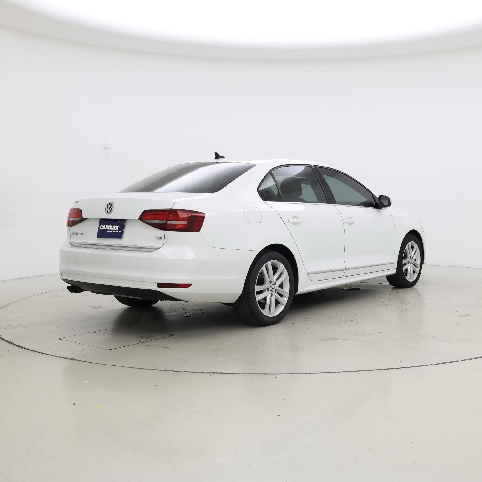Thumbnail: 2017 Volkswagen Jetta - 8