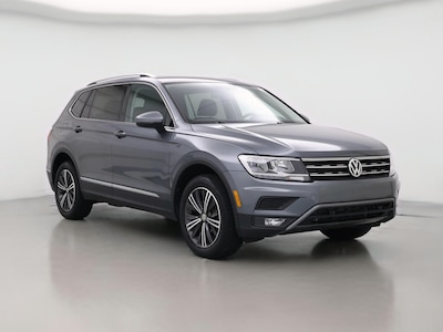 Gray 2019 Volkswagen Tiguan SEL