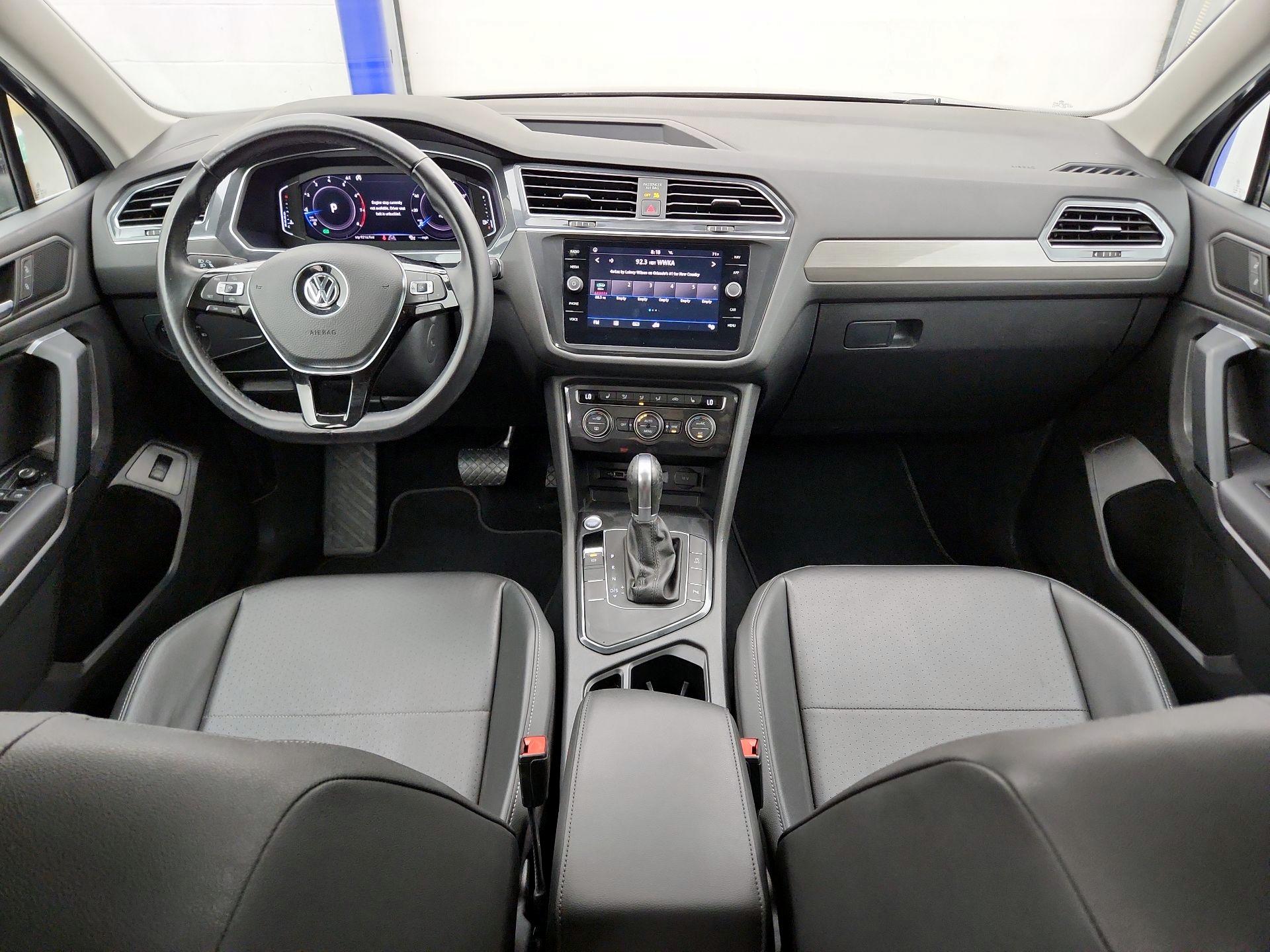 Thumbnail: 2019 Volkswagen Tiguan - 9