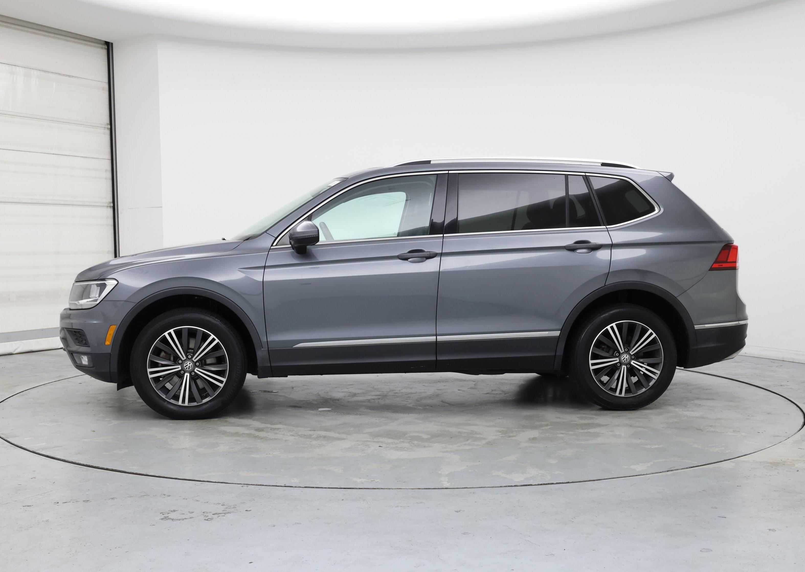 Thumbnail: 2019 Volkswagen Tiguan - 3