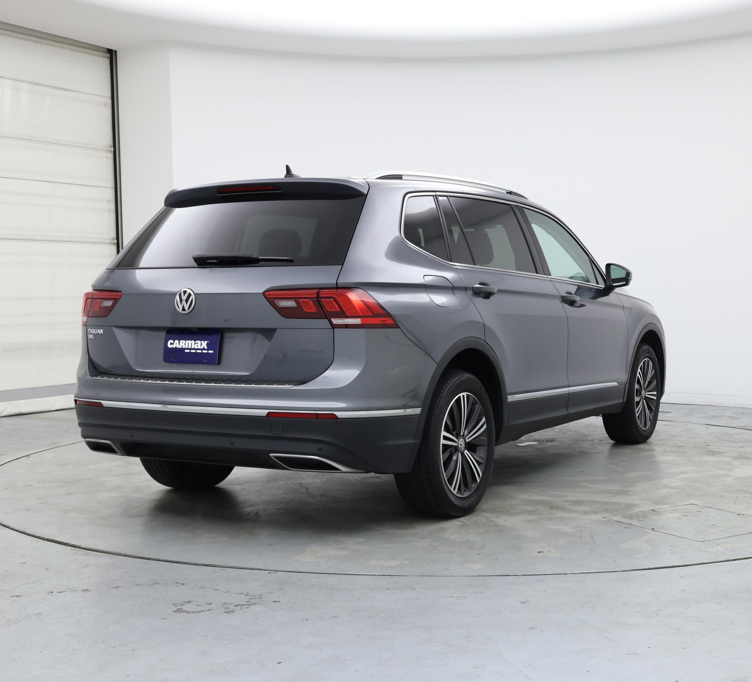 Thumbnail: 2019 Volkswagen Tiguan - 8