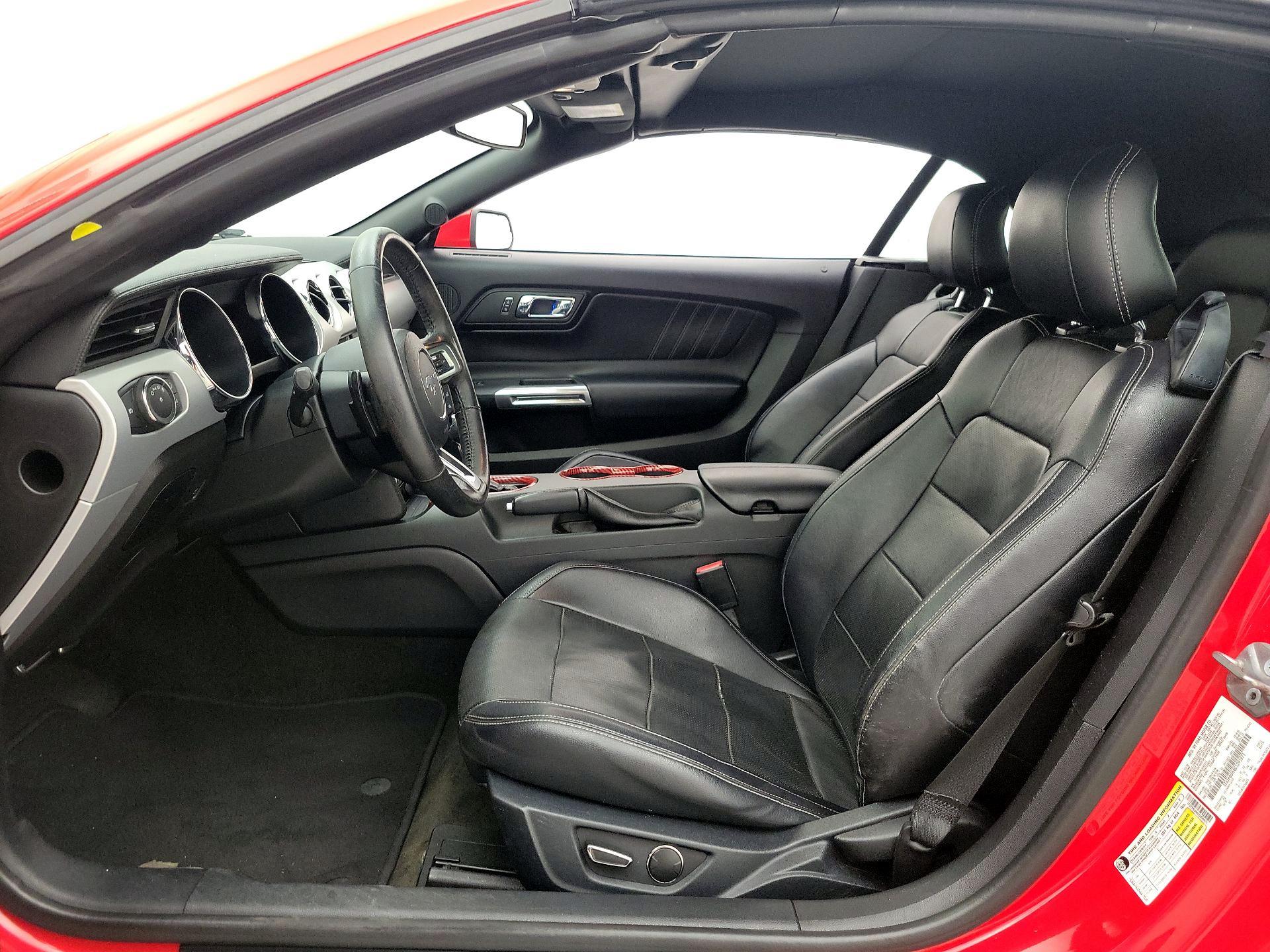 Thumbnail: 2016 Ford Mustang - 11