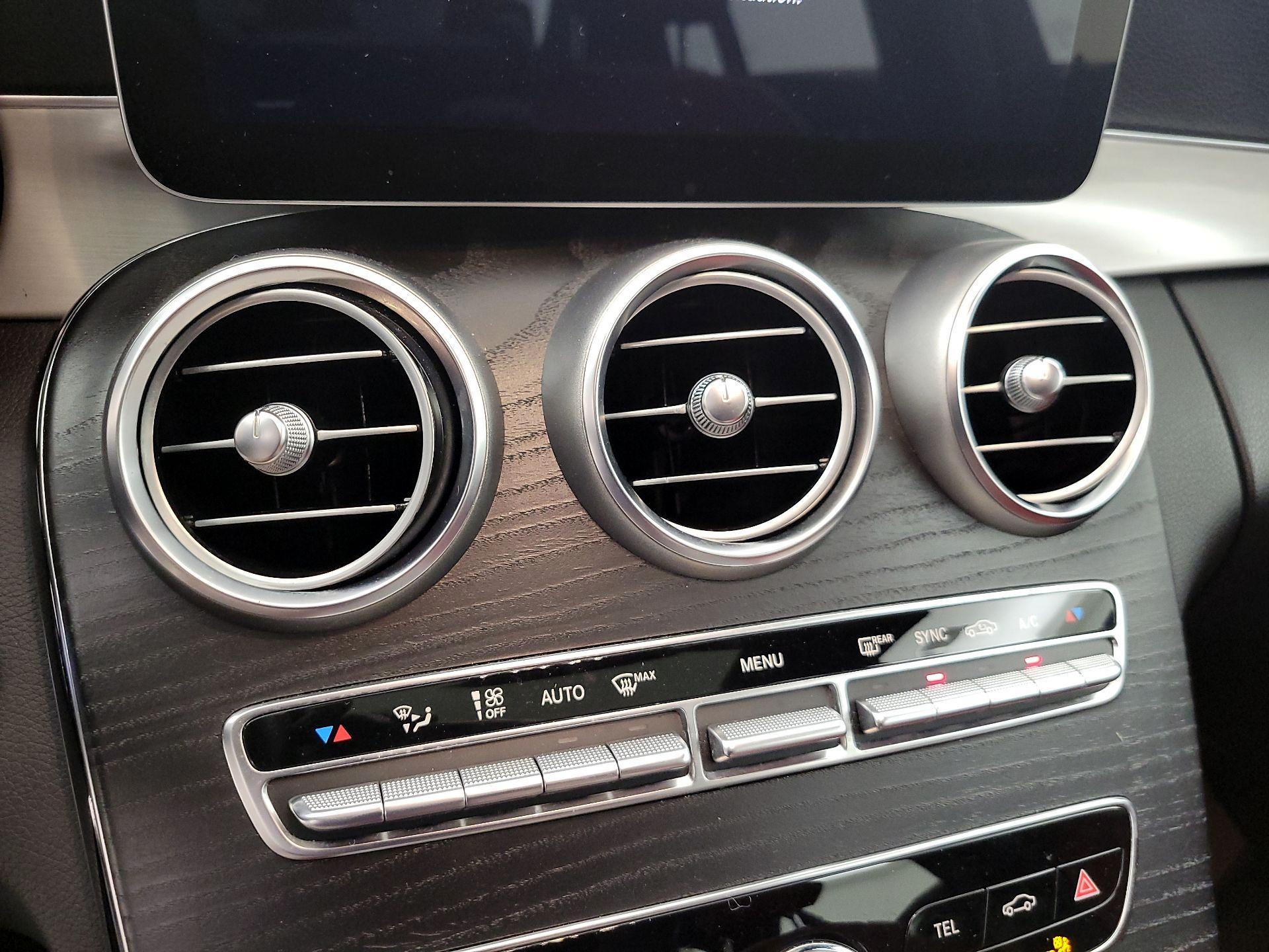 Thumbnail: 2019 Mercedes-Benz C-Class - 17