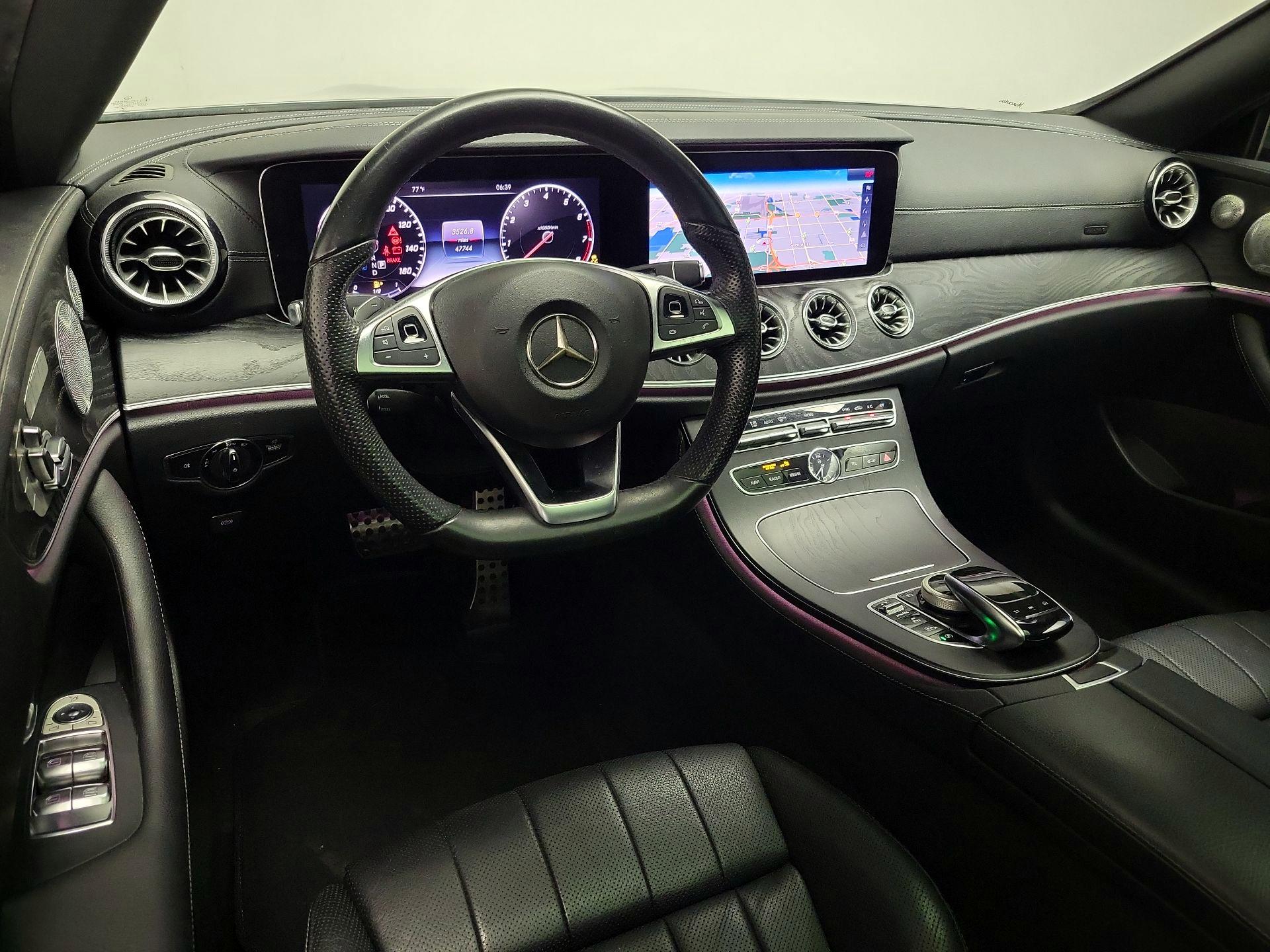 Thumbnail: 2018 Mercedes-Benz E-Class - 9