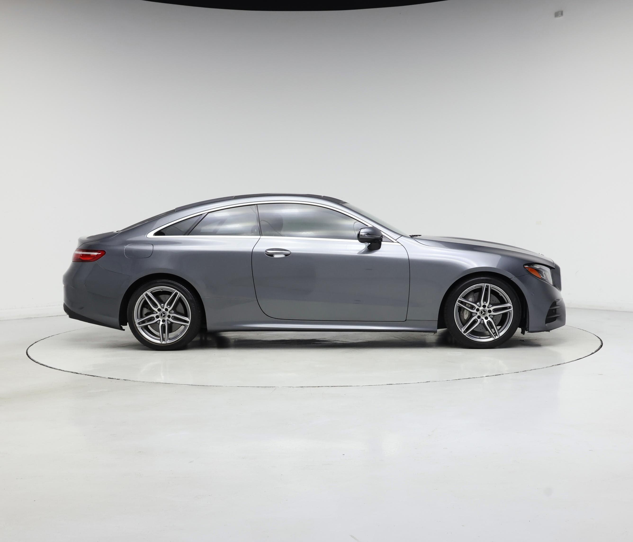 Thumbnail: 2018 Mercedes-Benz E-Class - 7