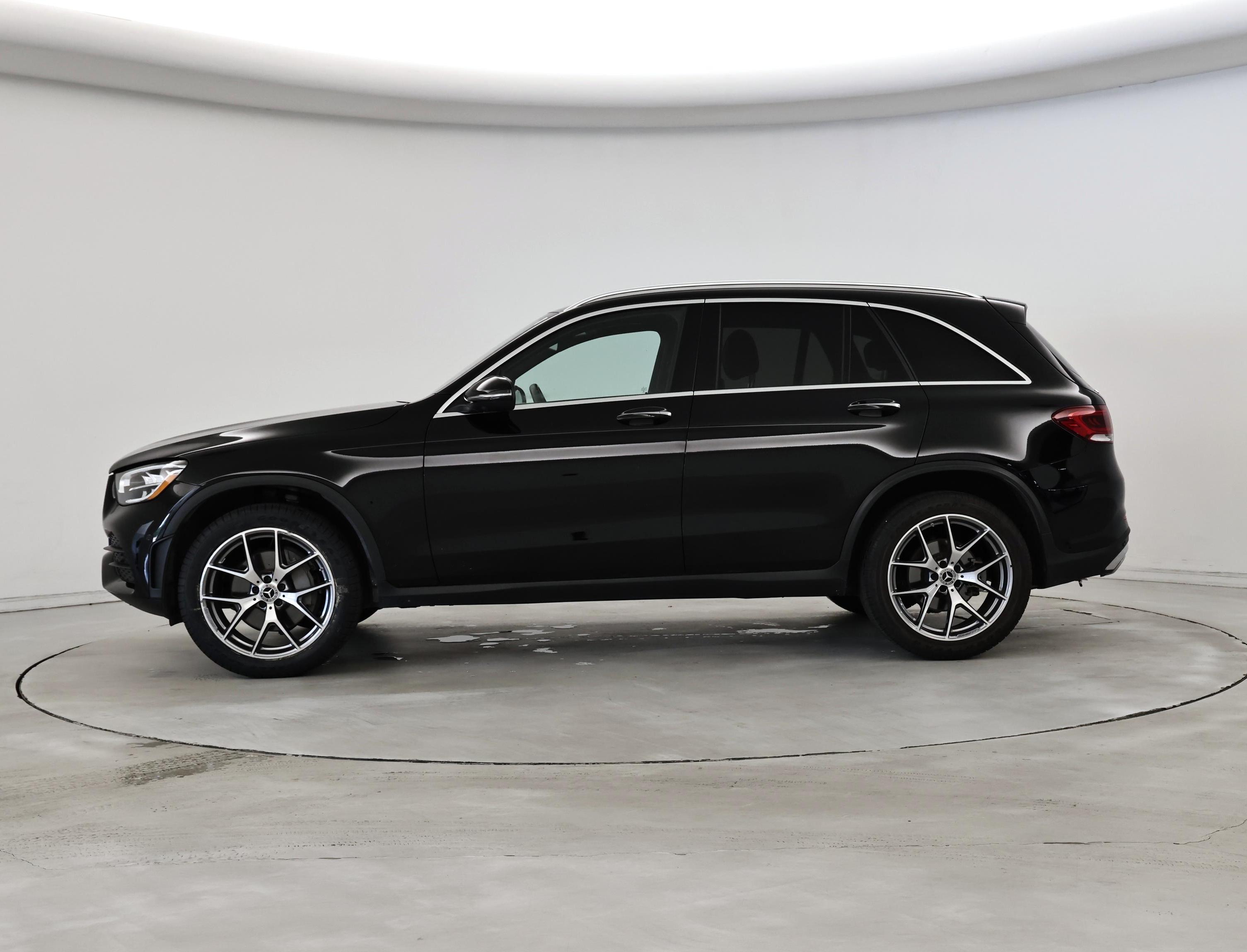 Thumbnail: 2021 Mercedes-Benz GLC - 3
