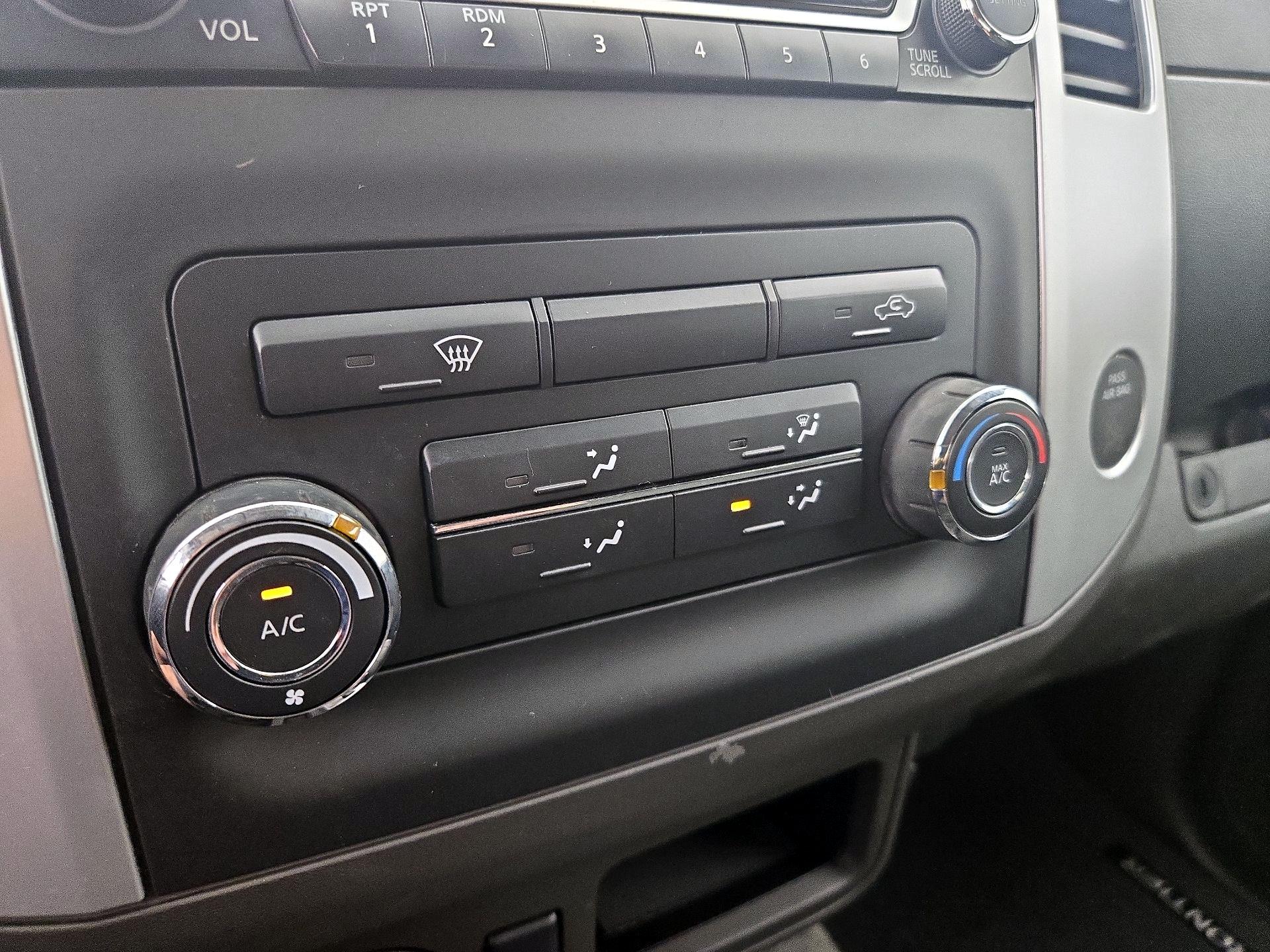 Thumbnail: 2016 Nissan Frontier - 15