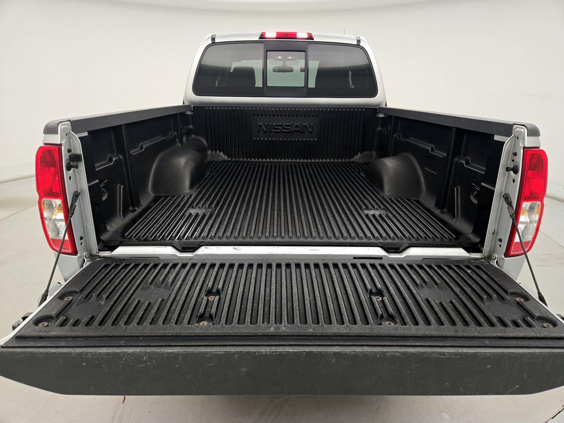 Thumbnail: 2016 Nissan Frontier - 19
