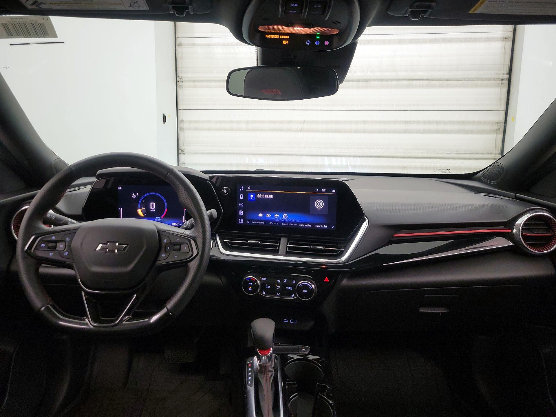 Thumbnail: 2024 Chevrolet Trax - 9