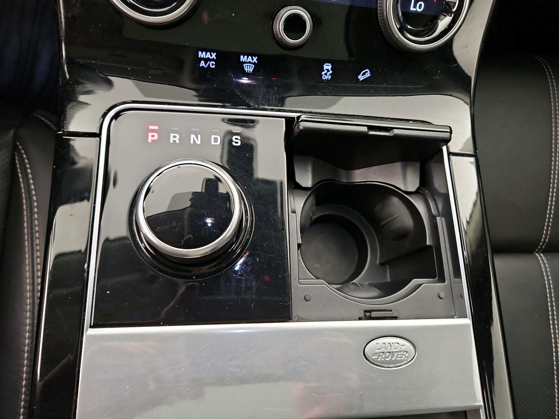 Thumbnail: 2020 Land Rover Range Rover Velar - 17