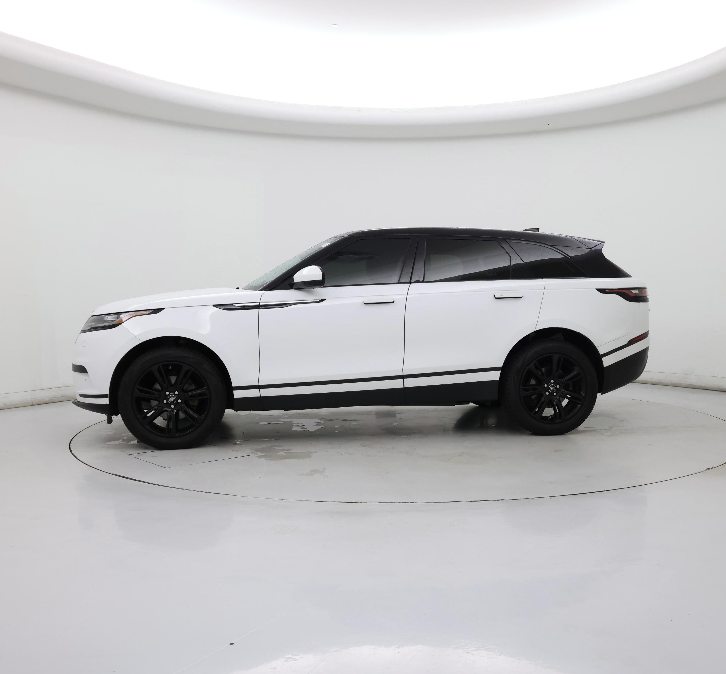 Thumbnail: 2020 Land Rover Range Rover Velar - 3
